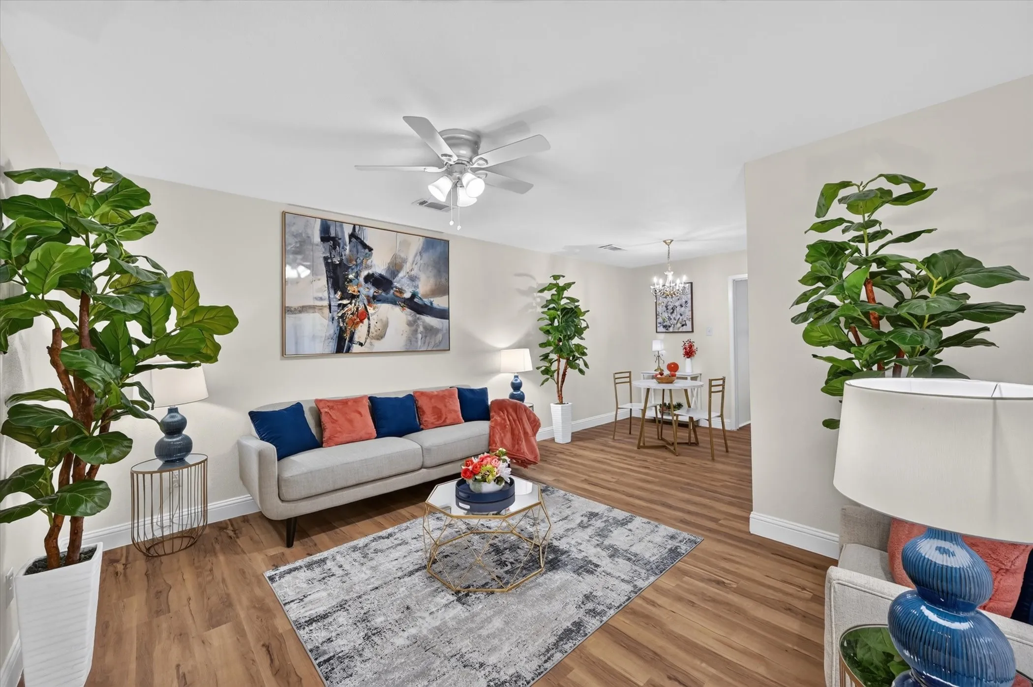 Single Family Residence For Sale in Tarrant County , 1904 Briar Meadow Drive, Arlington, Texas 76014, 3 Bedroom, 2 Bathroom, 2 Garage spaces, 1,769 Sqft, built in 1977, mls#21390720, Real Estate Agent in Arlington, Homes For Sale in Tarrant county, Homes For Sale in Arlington, Realtor in Arlington Texas, Real Estate Brokerage Independent Realty Texas, Luminita Cordes Realtor