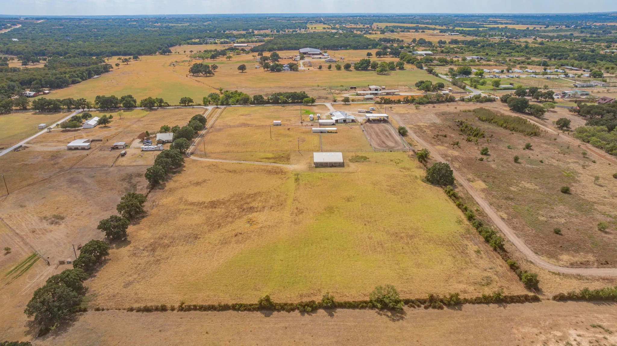 Single Family Residence For Sale in Erath County , 7829 County Road 176, Stephenville, Texas 76401, 2 Bedroom, 1 Bathroom, Garage spaces, 1,340 Sqft, built in 2007, mls#21390934, Real Estate Agent in Stephenville, Homes For Sale in Erath county, Homes For Sale in Stephenville, Realtor in Stephenville Texas, Real Estate Brokerage Independent Realty Texas, Luminita Cordes Realtor