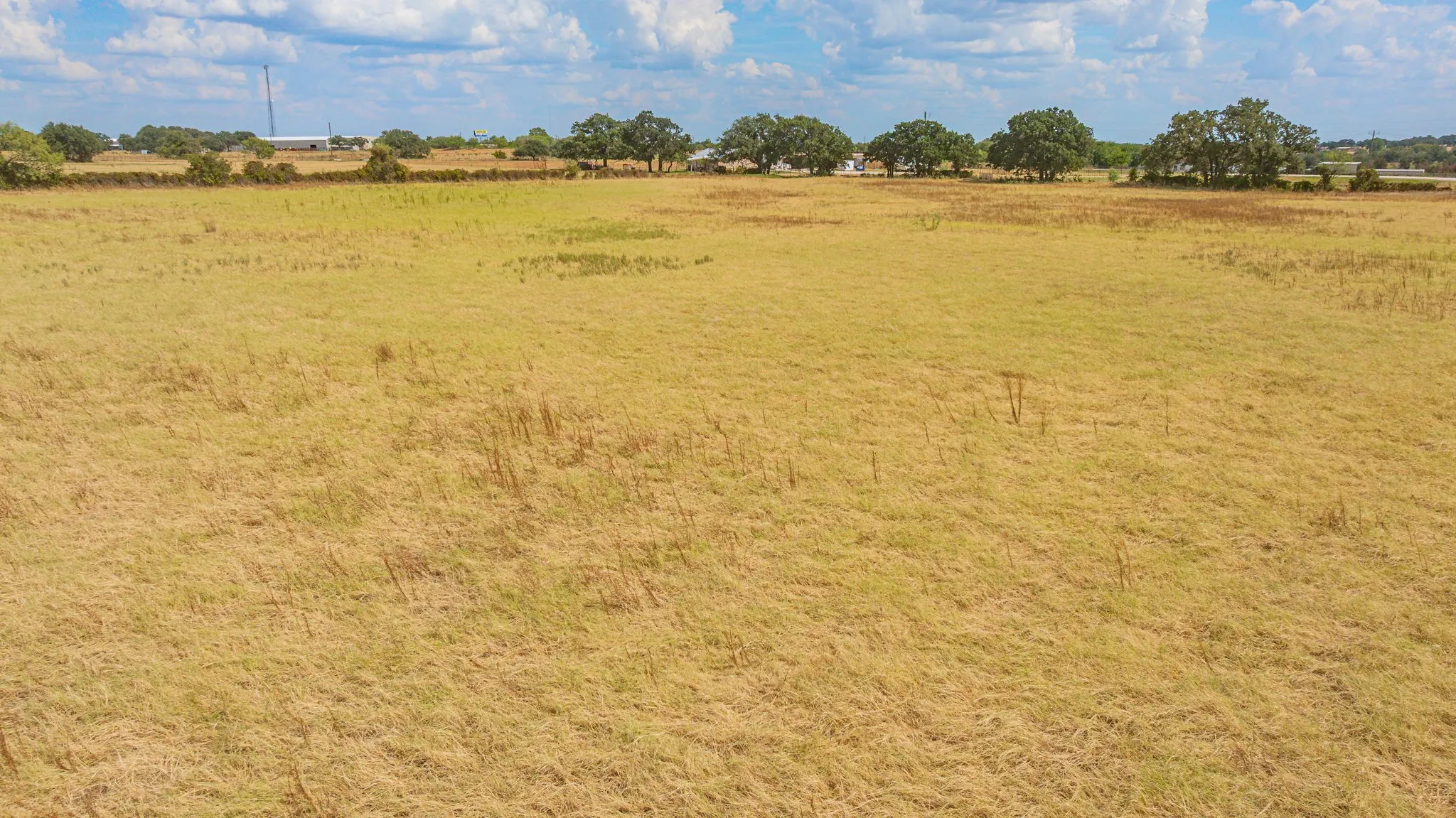 Single Family Residence For Sale in Erath County , 7829 County Road 176, Stephenville, Texas 76401, 2 Bedroom, 1 Bathroom, Garage spaces, 1,340 Sqft, built in 2007, mls#21390934, Real Estate Agent in Stephenville, Homes For Sale in Erath county, Homes For Sale in Stephenville, Realtor in Stephenville Texas, Real Estate Brokerage Independent Realty Texas, Luminita Cordes Realtor