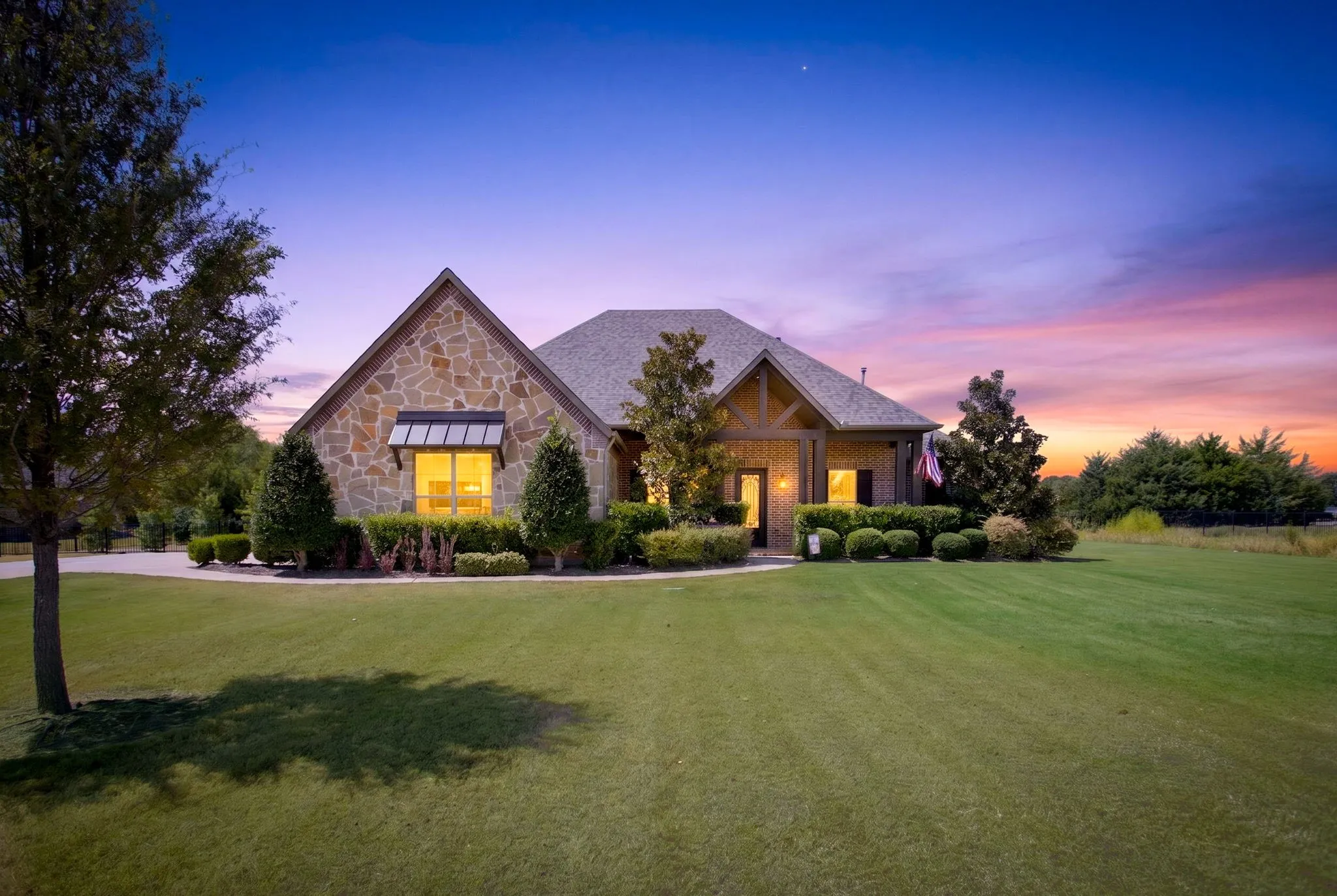 Single Family Residence For Sale