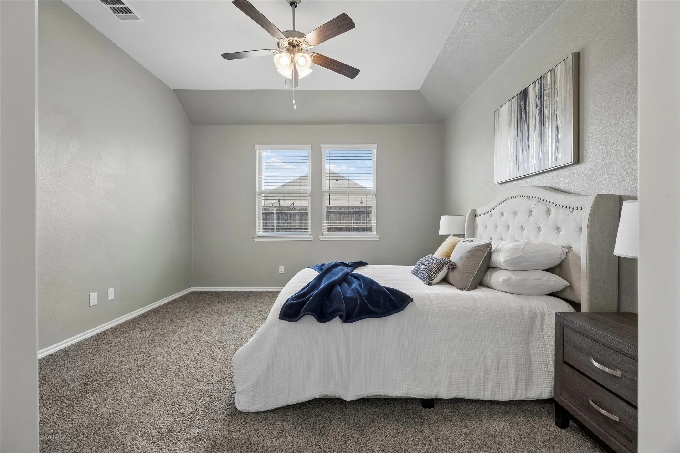 Single Family Residence For Sale in Hunt County , 145 Coyote Trail, Caddo Mills, Texas 75135, 4 Bedroom, 2 Bathroom, 2 Garage spaces, 1,859 Sqft, built in 2021, mls#21388585, Real Estate Agent in Caddo Mills, Homes For Sale in Hunt county, Homes For Sale in Caddo Mills, Realtor in Caddo Mills Texas, Real Estate Brokerage Independent Realty Texas, Luminita Cordes Realtor