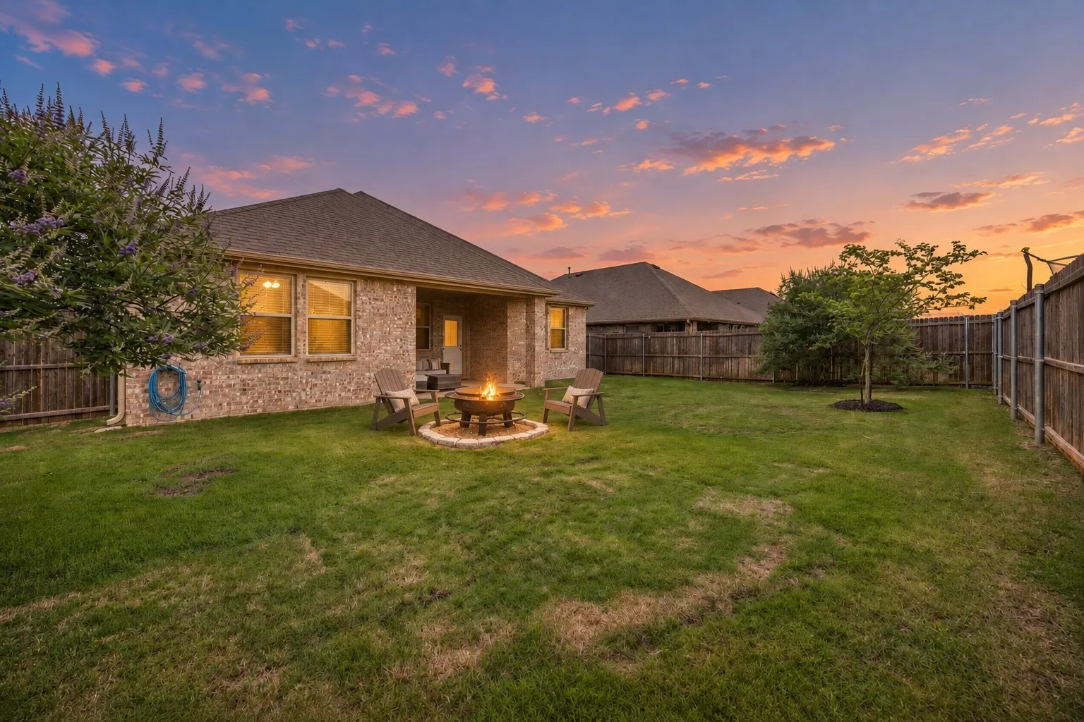 Single Family Residence For Sale in Hunt County , 145 Coyote Trail, Caddo Mills, Texas 75135, 4 Bedroom, 2 Bathroom, 2 Garage spaces, 1,859 Sqft, built in 2021, mls#21388585, Real Estate Agent in Caddo Mills, Homes For Sale in Hunt county, Homes For Sale in Caddo Mills, Realtor in Caddo Mills Texas, Real Estate Brokerage Independent Realty Texas, Luminita Cordes Realtor