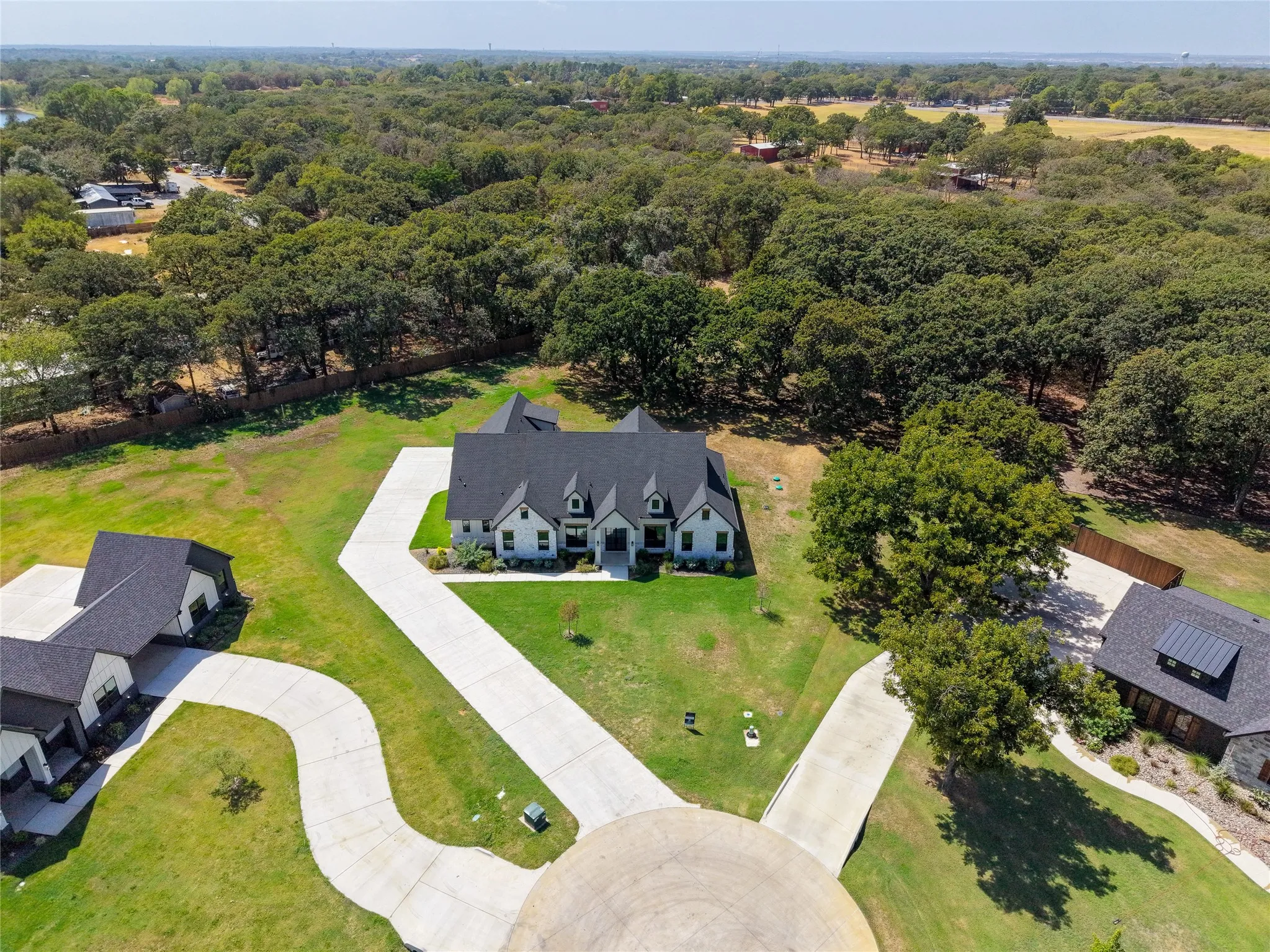 Single Family Residence For Sale in Tarrant County , 5832 Grey Wolf Court, Fort Worth, Texas 76140, 4 Bedroom, 5 Bathroom, 2 Garage spaces, 3,211 Sqft, built in 2026, mls#21388110, Real Estate Agent in Fort Worth, Homes For Sale in Tarrant county, Homes For Sale in Fort Worth, Realtor in Fort Worth Texas, Real Estate Brokerage Independent Realty Texas, Luminita Cordes Realtor
