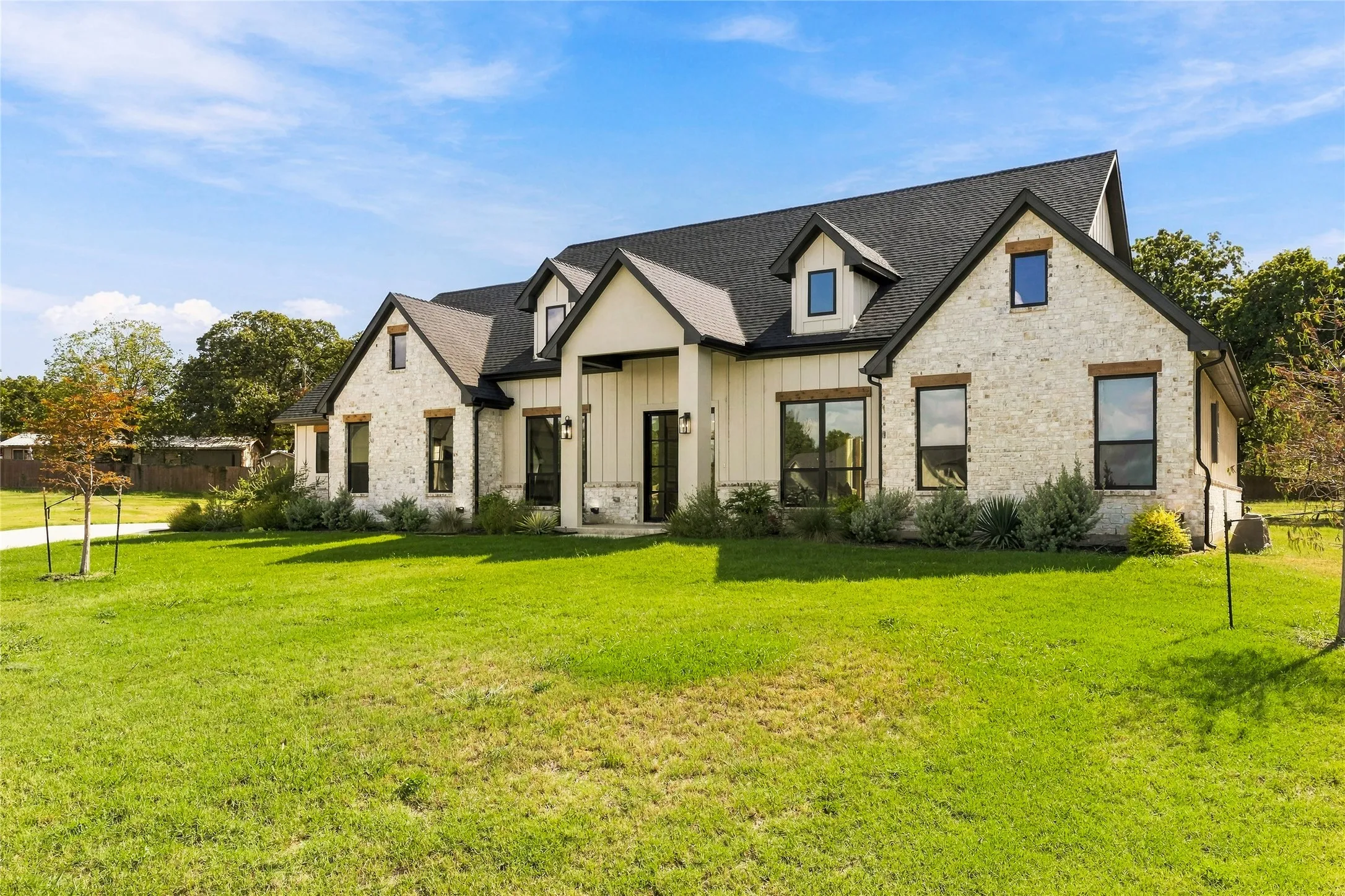Single Family Residence For Sale in Tarrant County , 5832 Grey Wolf Court, Fort Worth, Texas 76140, 4 Bedroom, 5 Bathroom, 2 Garage spaces, 3,211 Sqft, built in 2026, mls#21388110, Real Estate Agent in Fort Worth, Homes For Sale in Tarrant county, Homes For Sale in Fort Worth, Realtor in Fort Worth Texas, Real Estate Brokerage Independent Realty Texas, Luminita Cordes Realtor