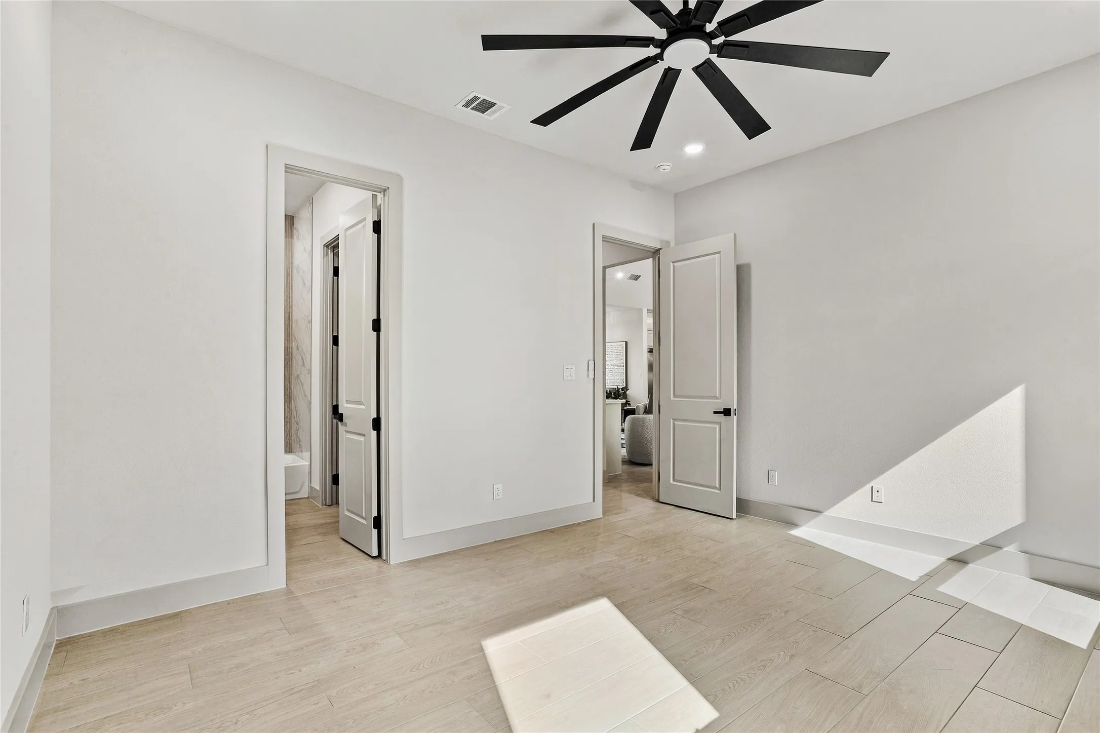 Single Family Residence For Sale in Tarrant County , 5832 Grey Wolf Court, Fort Worth, Texas 76140, 4 Bedroom, 5 Bathroom, 2 Garage spaces, 3,211 Sqft, built in 2026, mls#21388110, Real Estate Agent in Fort Worth, Homes For Sale in Tarrant county, Homes For Sale in Fort Worth, Realtor in Fort Worth Texas, Real Estate Brokerage Independent Realty Texas, Luminita Cordes Realtor