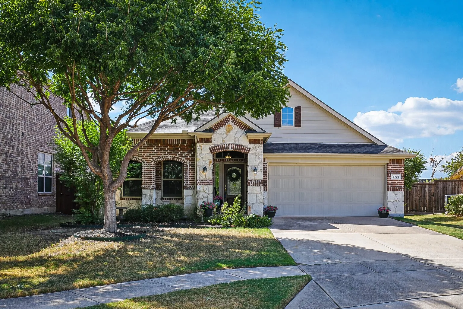 Beautiful one story home located in The Shores at Hidden Cove, Frisco.