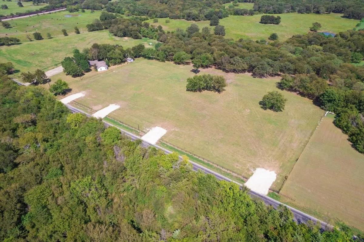 Unimproved Land For Sale in Grayson County , 5274 Preston Road (Lot 2), Denison, Texas 75020, 0, 0, Garage spaces, 0 Sqft, built in 0, mls#21390903, Real Estate Agent in Denison, Homes For Sale in Grayson county, Homes For Sale in Denison, Realtor in Denison Texas, Real Estate Brokerage Independent Realty Texas, Luminita Cordes Realtor
