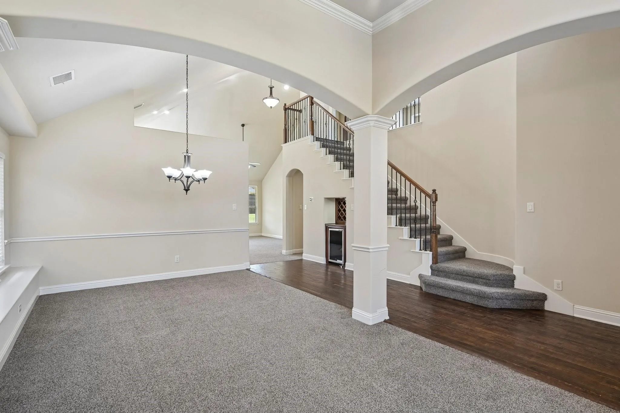 Single Family Residence For Sale in Denton County , 15221 Mount Evans Drive, Little Elm, Texas 75068, 4 Bedroom, 3 Bathroom, 2 Garage spaces, 2,598 Sqft, built in 2011, mls#21390939, Real Estate Agent in Little Elm, Homes For Sale in Denton county, Homes For Sale in Little Elm, Realtor in Little Elm Texas, Real Estate Brokerage Independent Realty Texas, Luminita Cordes Realtor