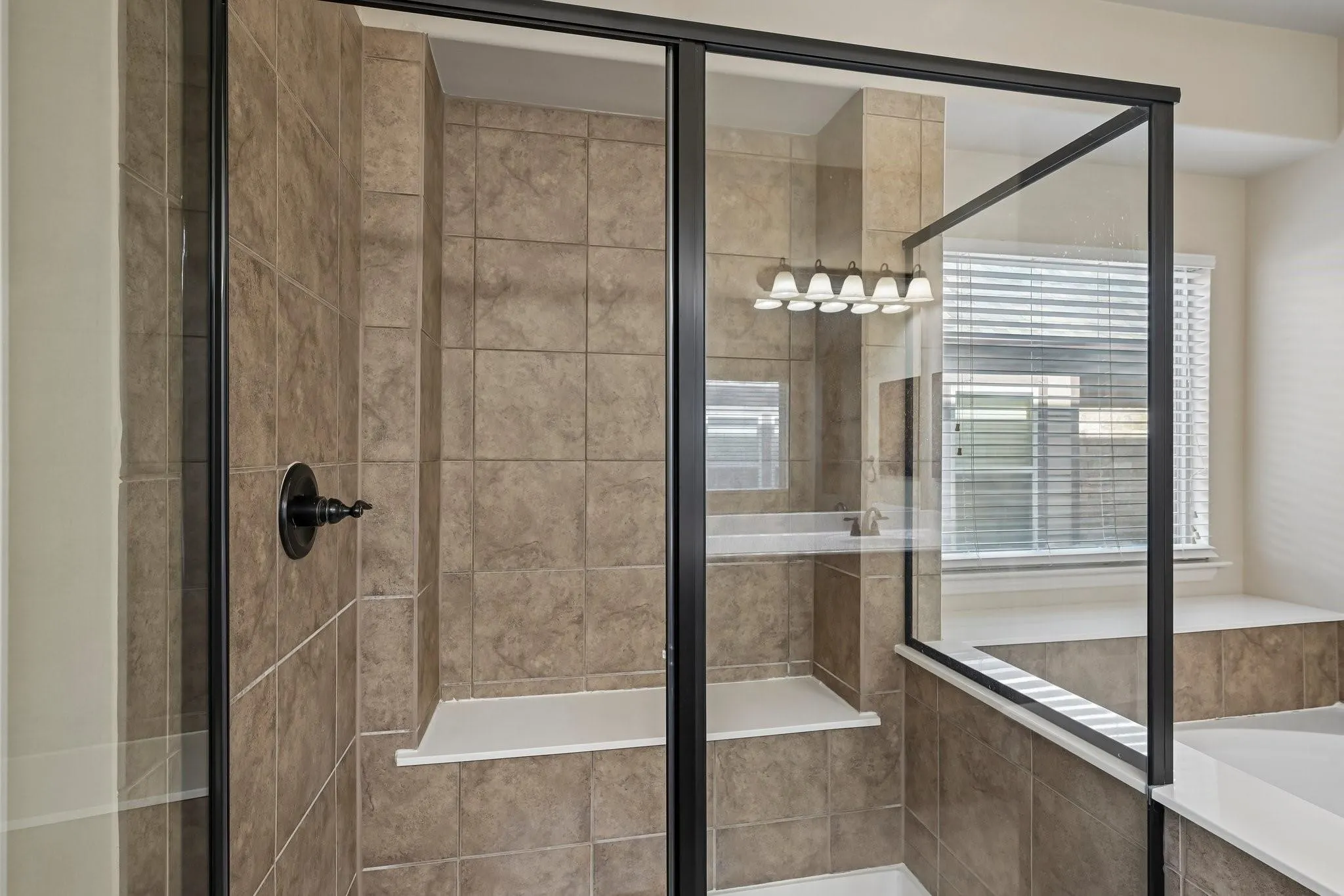Single Family Residence For Sale in Denton County , 15221 Mount Evans Drive, Little Elm, Texas 75068, 4 Bedroom, 3 Bathroom, 2 Garage spaces, 2,598 Sqft, built in 2011, mls#21390939, Real Estate Agent in Little Elm, Homes For Sale in Denton county, Homes For Sale in Little Elm, Realtor in Little Elm Texas, Real Estate Brokerage Independent Realty Texas, Luminita Cordes Realtor