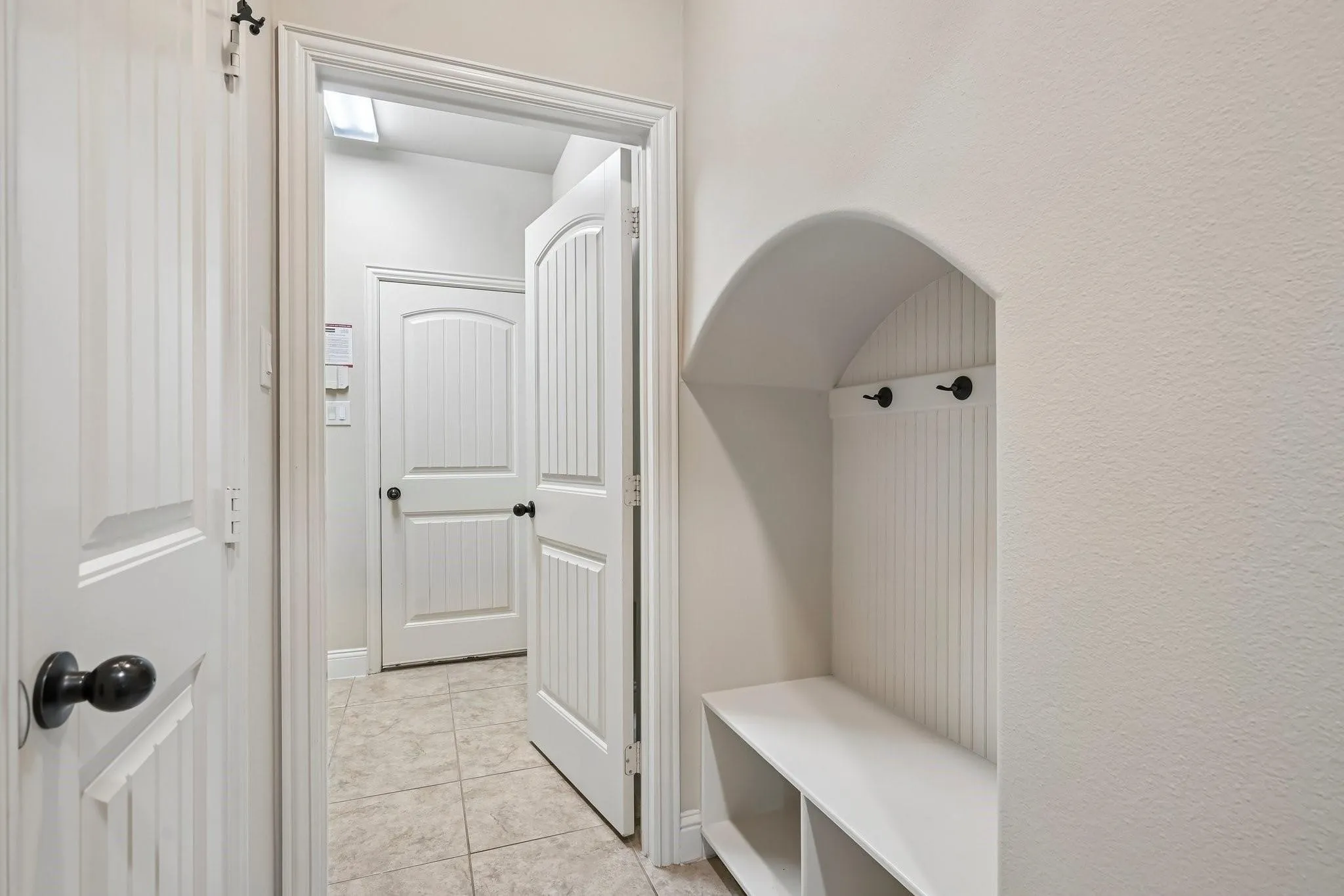 Single Family Residence For Sale in Denton County , 15221 Mount Evans Drive, Little Elm, Texas 75068, 4 Bedroom, 3 Bathroom, 2 Garage spaces, 2,598 Sqft, built in 2011, mls#21390939, Real Estate Agent in Little Elm, Homes For Sale in Denton county, Homes For Sale in Little Elm, Realtor in Little Elm Texas, Real Estate Brokerage Independent Realty Texas, Luminita Cordes Realtor