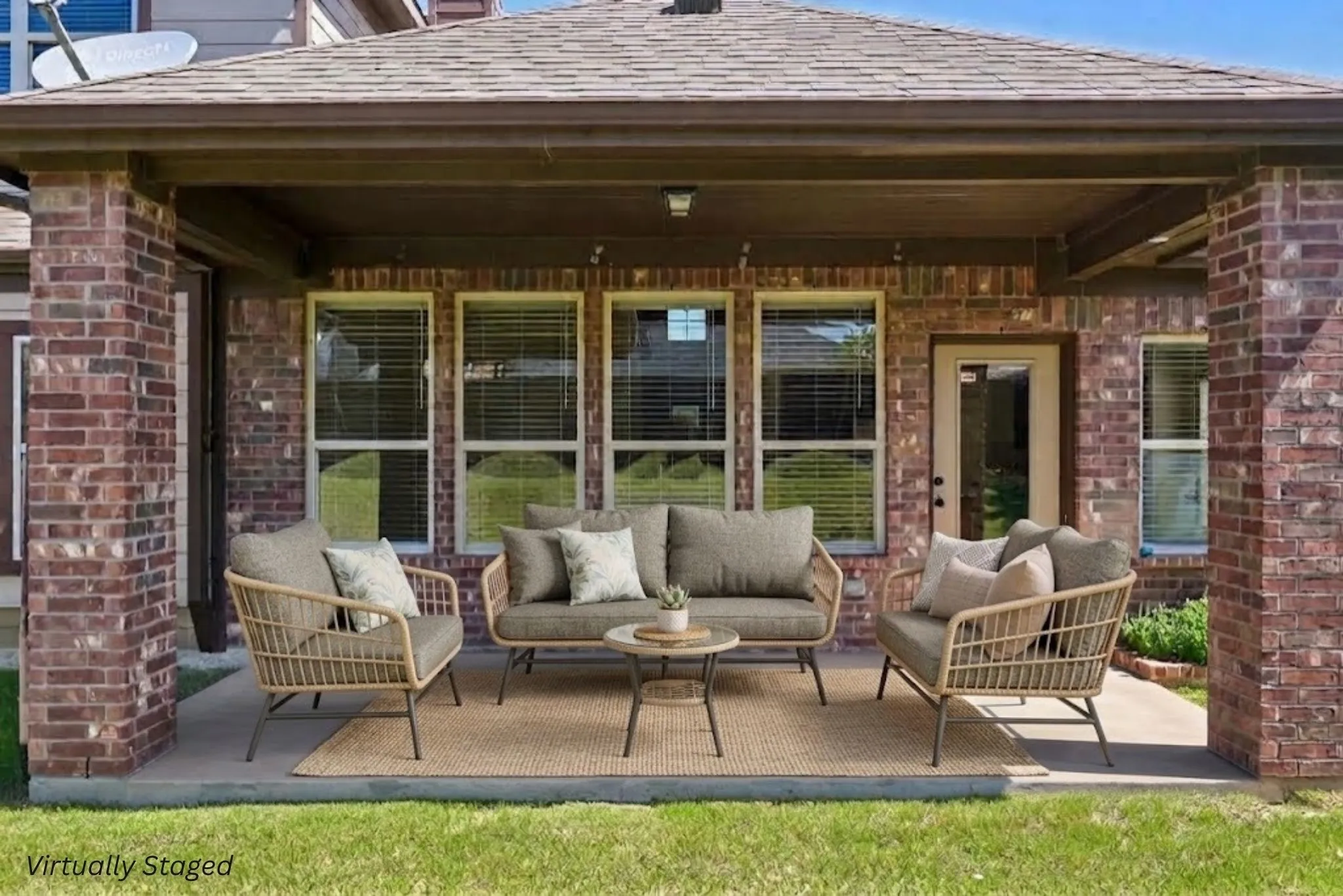 Single Family Residence For Sale in Denton County , 15221 Mount Evans Drive, Little Elm, Texas 75068, 4 Bedroom, 3 Bathroom, 2 Garage spaces, 2,598 Sqft, built in 2011, mls#21390939, Real Estate Agent in Little Elm, Homes For Sale in Denton county, Homes For Sale in Little Elm, Realtor in Little Elm Texas, Real Estate Brokerage Independent Realty Texas, Luminita Cordes Realtor