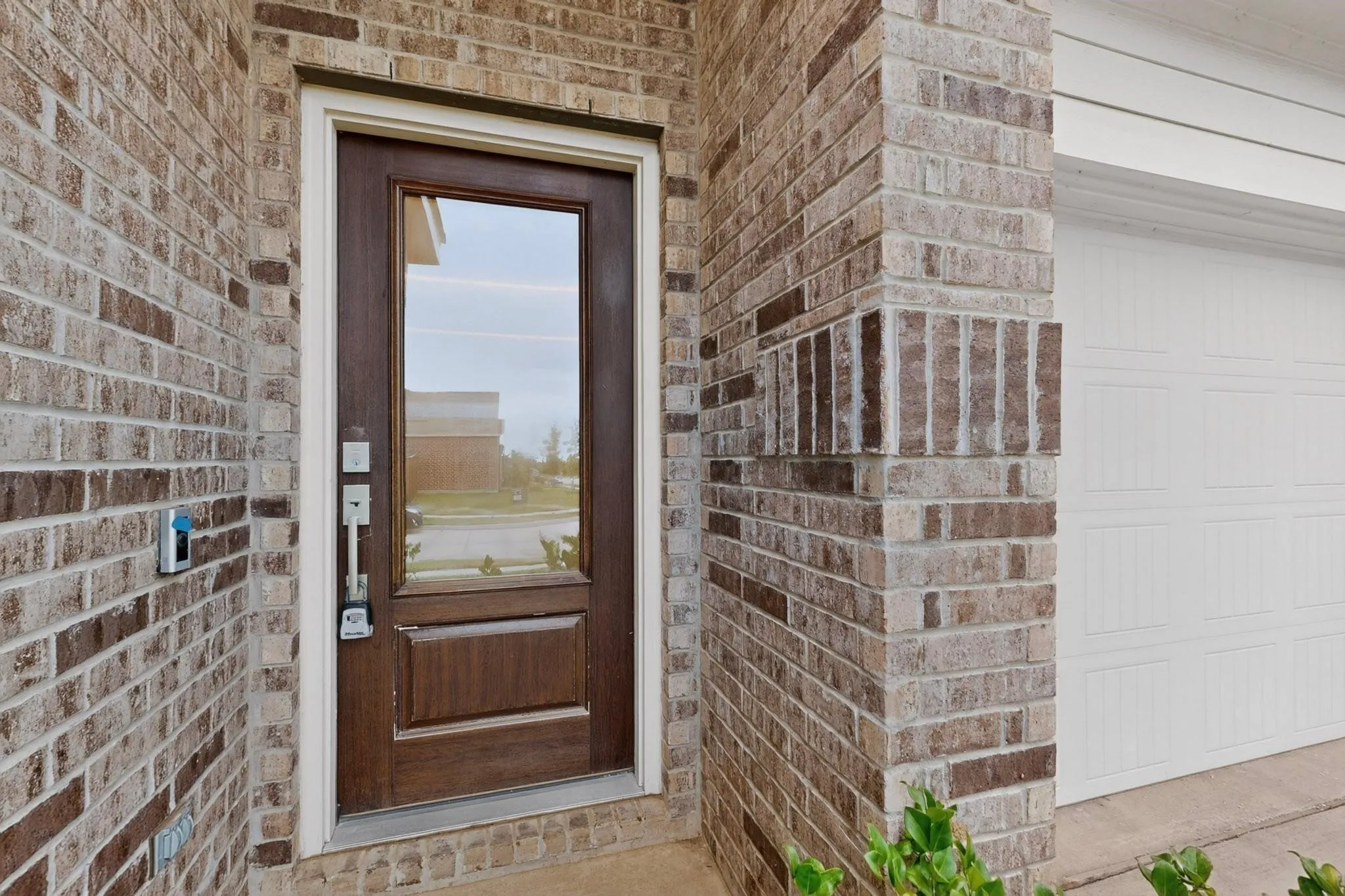 Single Family Residence For Sale in Denton County , 3321 Riverside Drive, Aubrey, Texas 76227, 3 Bedroom, 2 Bathroom, 2 Garage spaces, 1,606 Sqft, built in 2020, mls#21390952, Real Estate Agent in Aubrey, Homes For Sale in Denton county, Homes For Sale in Aubrey, Realtor in Aubrey Texas, Real Estate Brokerage Independent Realty Texas, Luminita Cordes Realtor