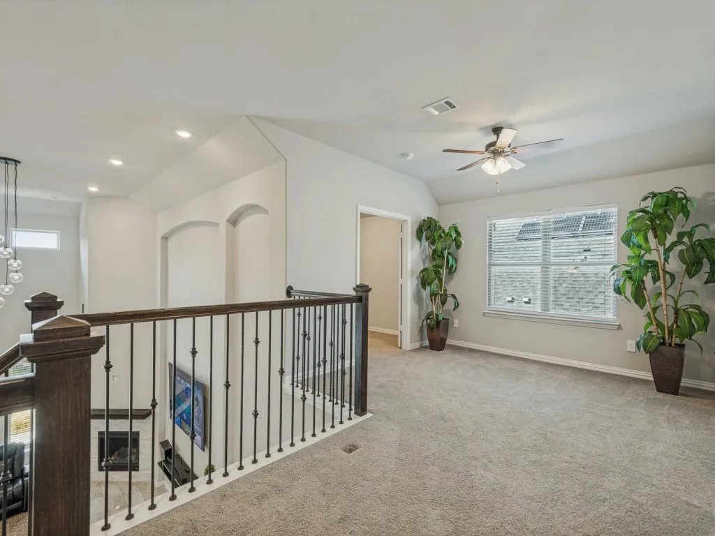 Single Family Residence For Rent in Kaufman County , 1267 Binfield Drive, Forney, Texas 75126, 4 Bedroom, 4 Bathroom, 2 Garage spaces, 2,476 Sqft, built in 2022, mls#21390955, Real Estate Agent in Forney, Homes For Rent in Kaufman county, Homes For Rent in Forney, Realtor in Forney Texas, Real Estate Brokerage Independent Realty Texas, Luminita Cordes Realtor