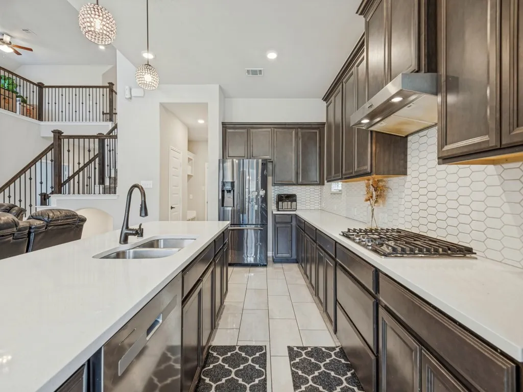 Single Family Residence For Rent in Kaufman County , 1267 Binfield Drive, Forney, Texas 75126, 4 Bedroom, 4 Bathroom, 2 Garage spaces, 2,476 Sqft, built in 2022, mls#21390955, Real Estate Agent in Forney, Homes For Rent in Kaufman county, Homes For Rent in Forney, Realtor in Forney Texas, Real Estate Brokerage Independent Realty Texas, Luminita Cordes Realtor