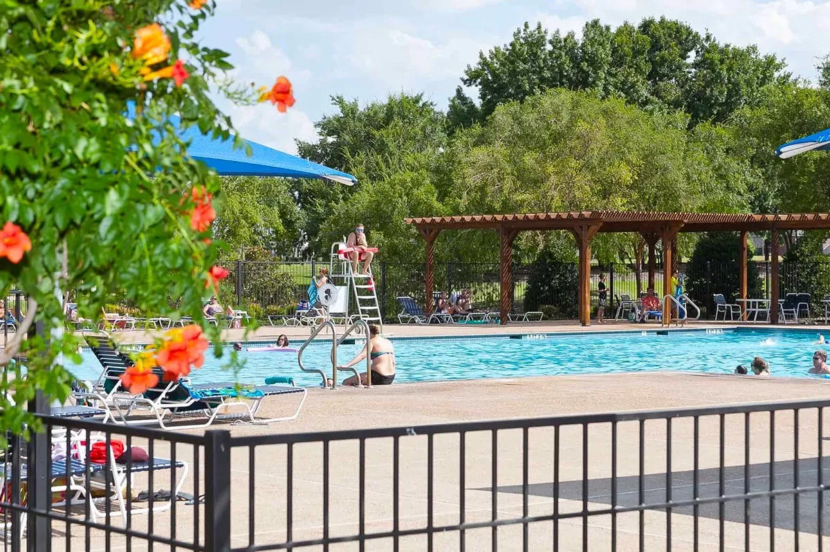 Single Family Residence For Rent in Collin County , 5203 Quail Creek Drive, Mc Kinney, Texas 75072, 4 Bedroom, 3 Bathroom, 2 Garage spaces, 2,246 Sqft, built in 1989, mls#21390958, Real Estate Agent in Mc Kinney, Homes For Rent in Collin county, Homes For Rent in Mc Kinney, Realtor in Mc Kinney Texas, Real Estate Brokerage Independent Realty Texas, Luminita Cordes Realtor