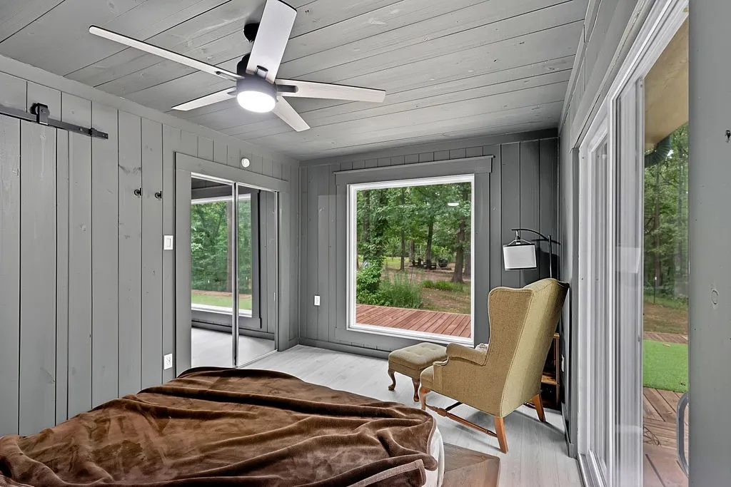 Single Family Residence For Sale in Wood County , 320 PR 8585, Winnsboro, Texas 75494, 3 Bedroom, 1 Bathroom, 1 Garage spaces, 1,025 Sqft, built in 1992, mls#21390959, Real Estate Agent in Winnsboro, Homes For Sale in Wood county, Homes For Sale in Winnsboro, Realtor in Winnsboro Texas, Real Estate Brokerage Independent Realty Texas, Luminita Cordes Realtor