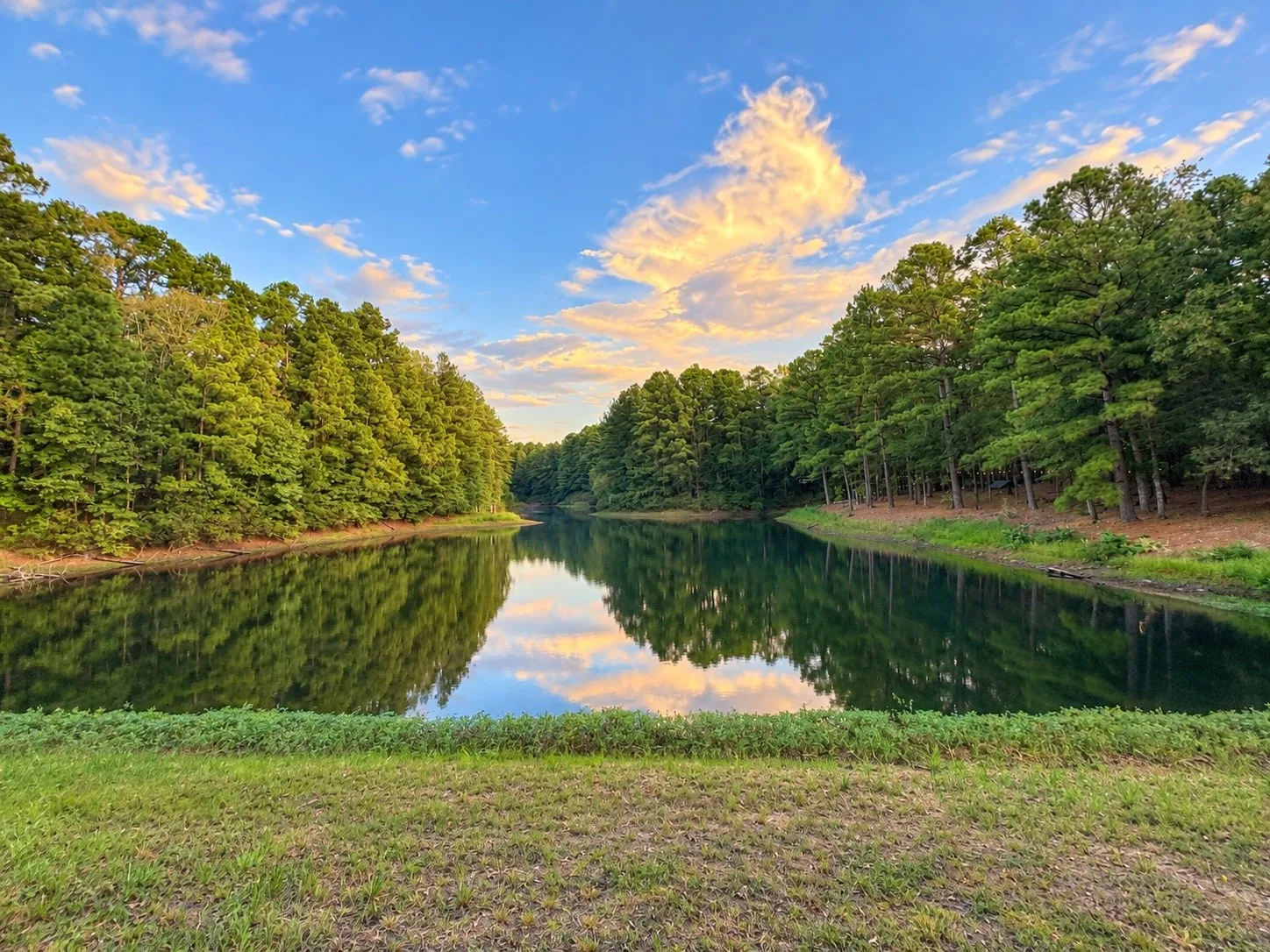 Single Family Residence For Sale in Wood County , 320 PR 8585, Winnsboro, Texas 75494, 3 Bedroom, 1 Bathroom, 1 Garage spaces, 1,025 Sqft, built in 1992, mls#21390959, Real Estate Agent in Winnsboro, Homes For Sale in Wood county, Homes For Sale in Winnsboro, Realtor in Winnsboro Texas, Real Estate Brokerage Independent Realty Texas, Luminita Cordes Realtor