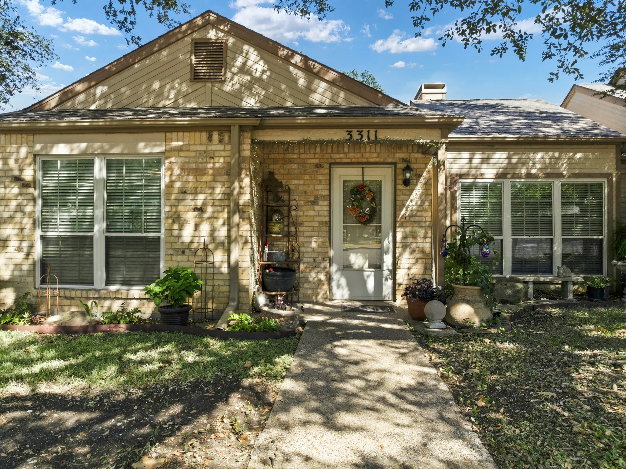Townhouse For Sale