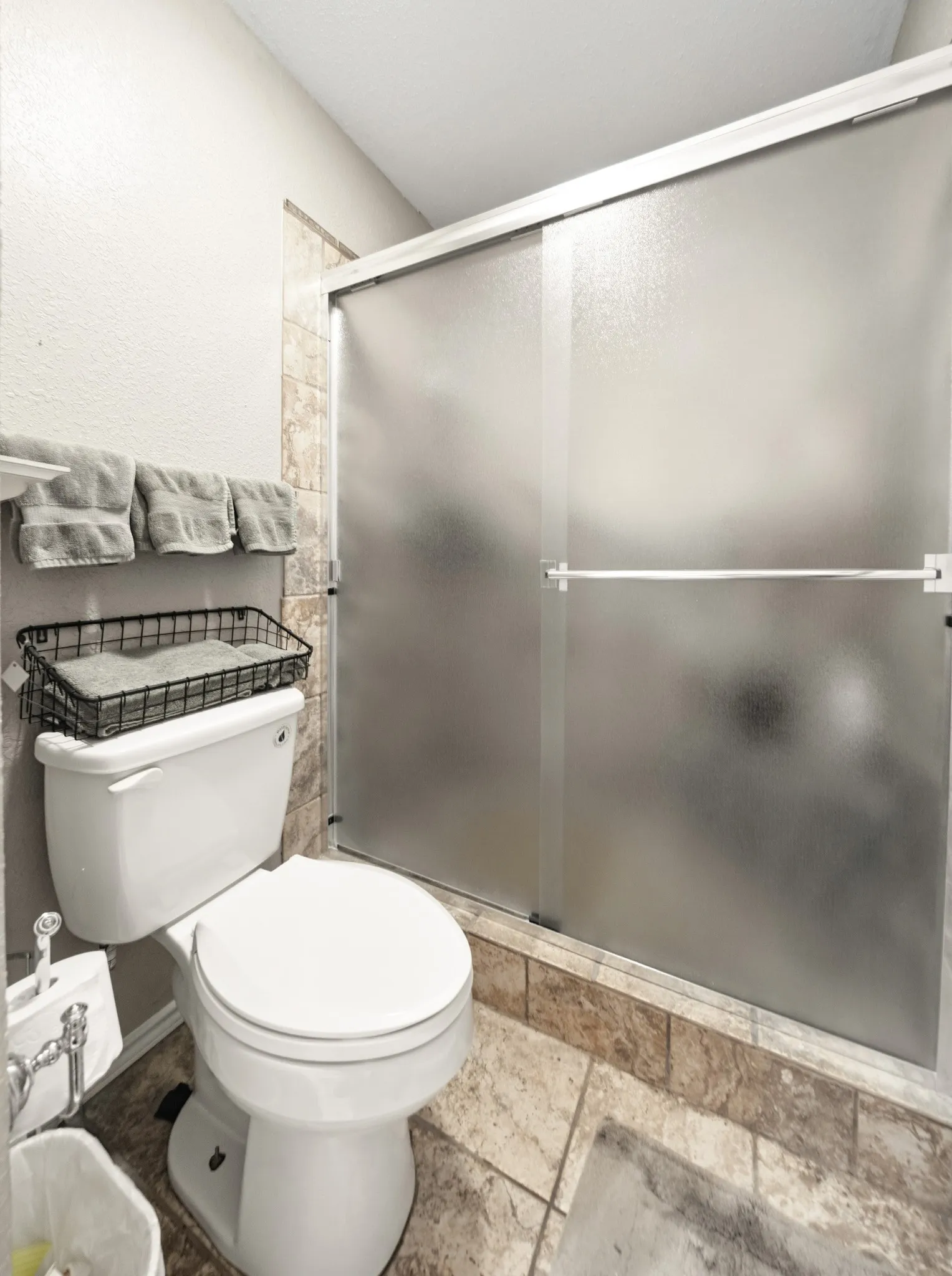Townhouse For Sale in Mc Lennan County , 3311 Chimney Place Drive, Waco, Texas 76708, 2 Bedroom, 2 Bathroom, 2 Garage spaces, 1,457 Sqft, built in 1984, mls#21390060, Real Estate Agent in Waco, Homes For Sale in Mc Lennan county, Homes For Sale in Waco, Realtor in Waco Texas, Real Estate Brokerage Independent Realty Texas, Luminita Cordes Realtor