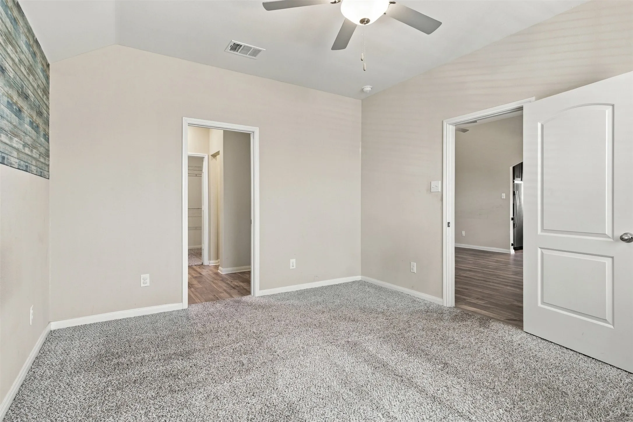 Single Family Residence For Rent in Tarrant County , 13641 Fehrman Road, Crowley, Texas 76036, 3 Bedroom, 2 Bathroom, 2 Garage spaces, 1,580 Sqft, built in 2020, mls#21386945, Real Estate Agent in Crowley, Homes For Rent in Tarrant county, Homes For Rent in Crowley, Realtor in Crowley Texas, Real Estate Brokerage Independent Realty Texas, Luminita Cordes Realtor