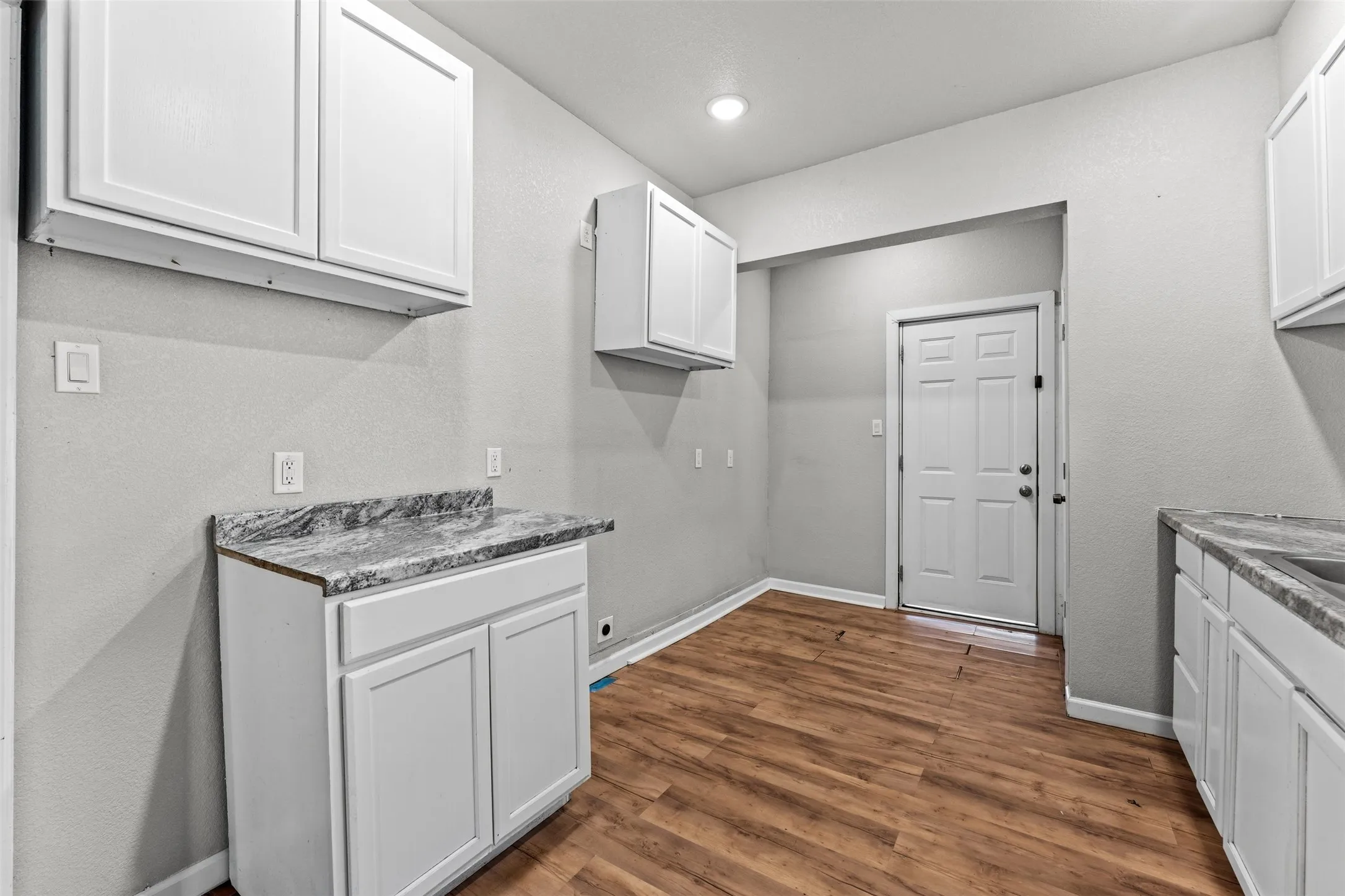 Single Family Residence For Sale in Mc Lennan County , 2601 Gorman Avenue, Waco, Texas 76707, 4 Bedroom, 2 Bathroom, Garage spaces, 1,699 Sqft, built in 1930, mls#21390960, Real Estate Agent in Waco, Homes For Sale in Mc Lennan county, Homes For Sale in Waco, Realtor in Waco Texas, Real Estate Brokerage Independent Realty Texas, Luminita Cordes Realtor