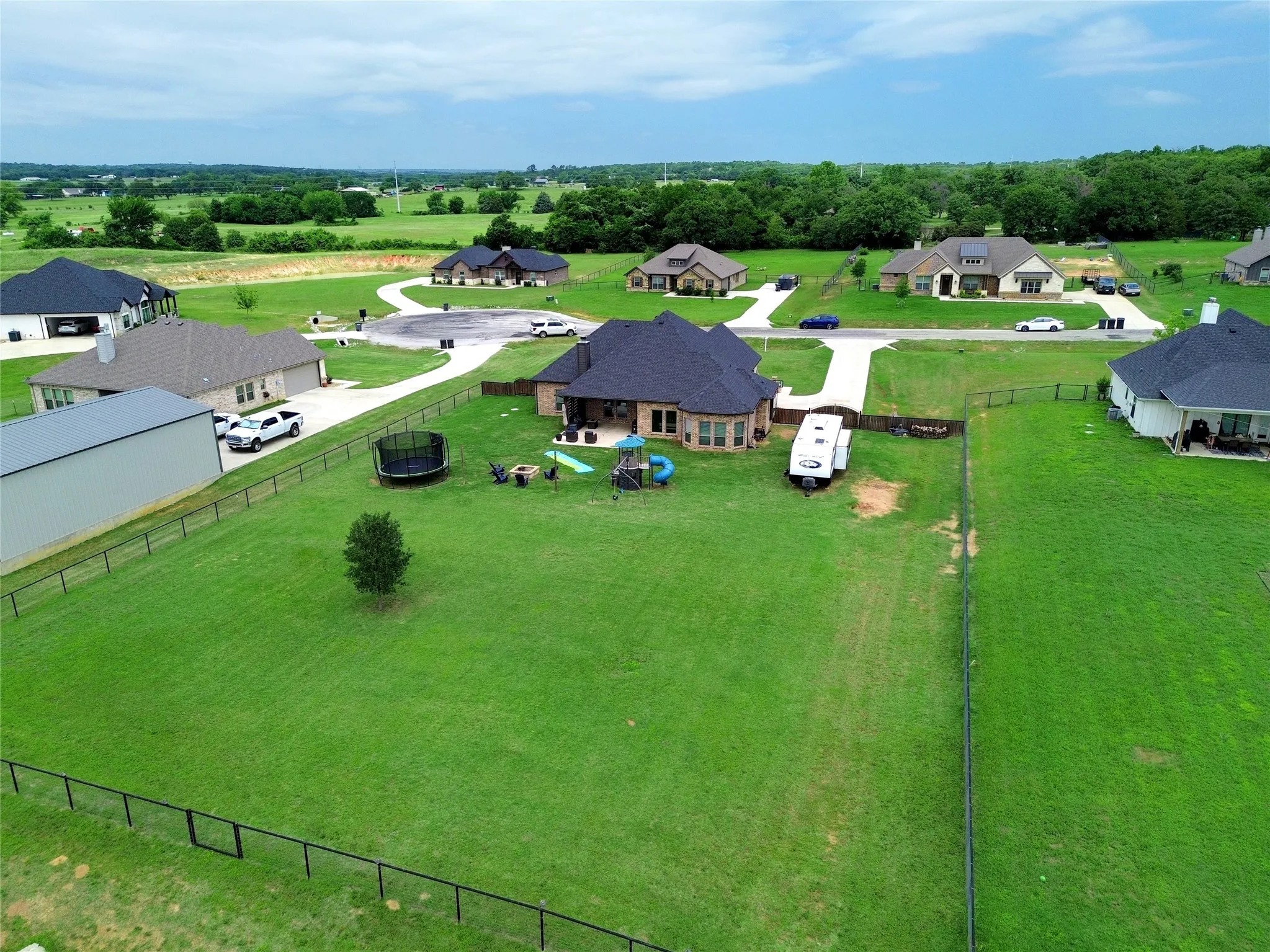 Single Family Residence For Rent in Parker County , 1027 Hope Court, Boyd, Texas 76023, 4 Bedroom, 2 Bathroom, 2 Garage spaces, 2,132 Sqft, built in 2020, mls#21390961, Real Estate Agent in Boyd, Homes For Rent in Parker county, Homes For Rent in Boyd, Realtor in Boyd Texas, Real Estate Brokerage Independent Realty Texas, Luminita Cordes Realtor
