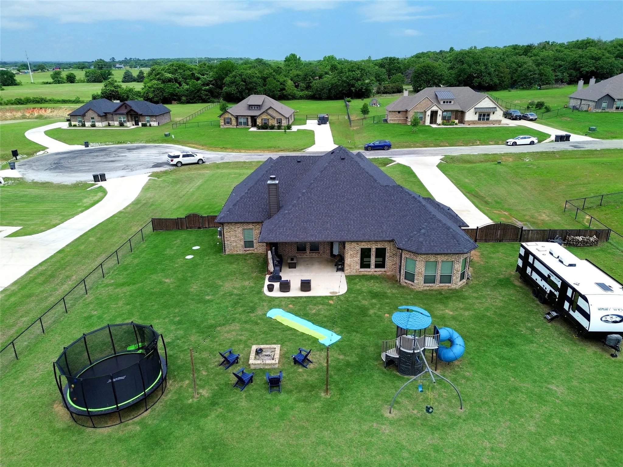 Single Family Residence For Rent in Parker County , 1027 Hope Court, Boyd, Texas 76023, 4 Bedroom, 2 Bathroom, 2 Garage spaces, 2,132 Sqft, built in 2020, mls#21390961, Real Estate Agent in Boyd, Homes For Rent in Parker county, Homes For Rent in Boyd, Realtor in Boyd Texas, Real Estate Brokerage Independent Realty Texas, Luminita Cordes Realtor