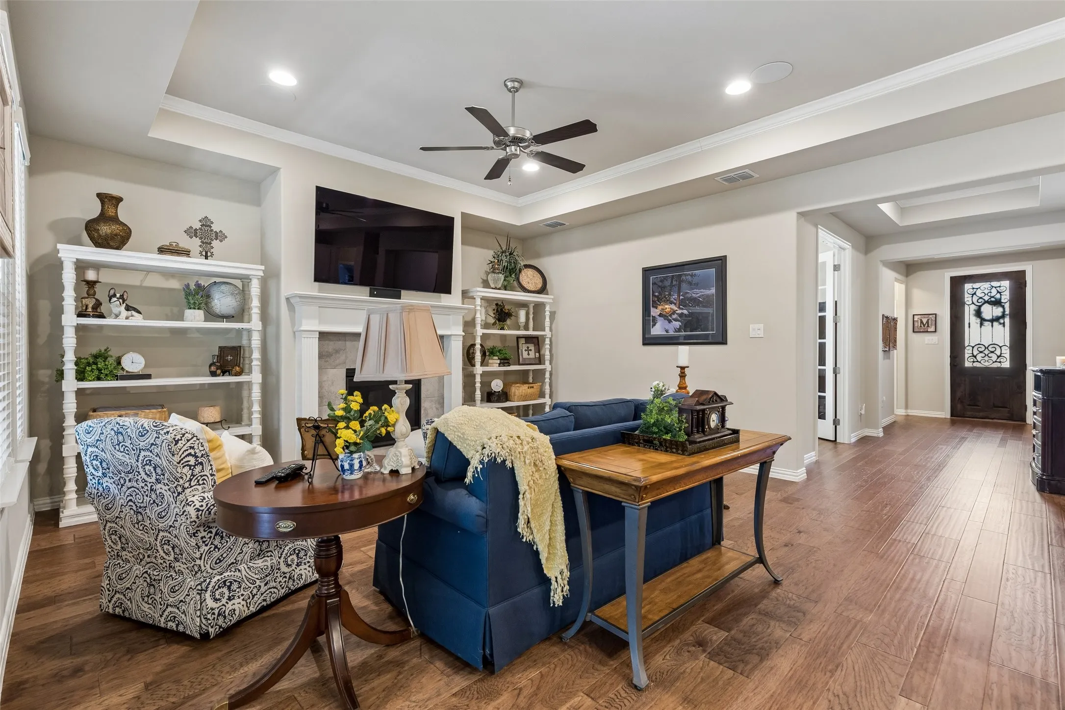 Single Family Residence For Sale in Denton County , 1021 Ladera Boulevard, Highland Village, Texas 75077, 2 Bedroom, 2 Bathroom, 2 Garage spaces, 1,890 Sqft, built in 2020, mls#21381444, Real Estate Agent in Highland Village, Homes For Sale in Denton county, Homes For Sale in Highland Village, Realtor in Highland Village Texas, Real Estate Brokerage Independent Realty Texas, Luminita Cordes Realtor
