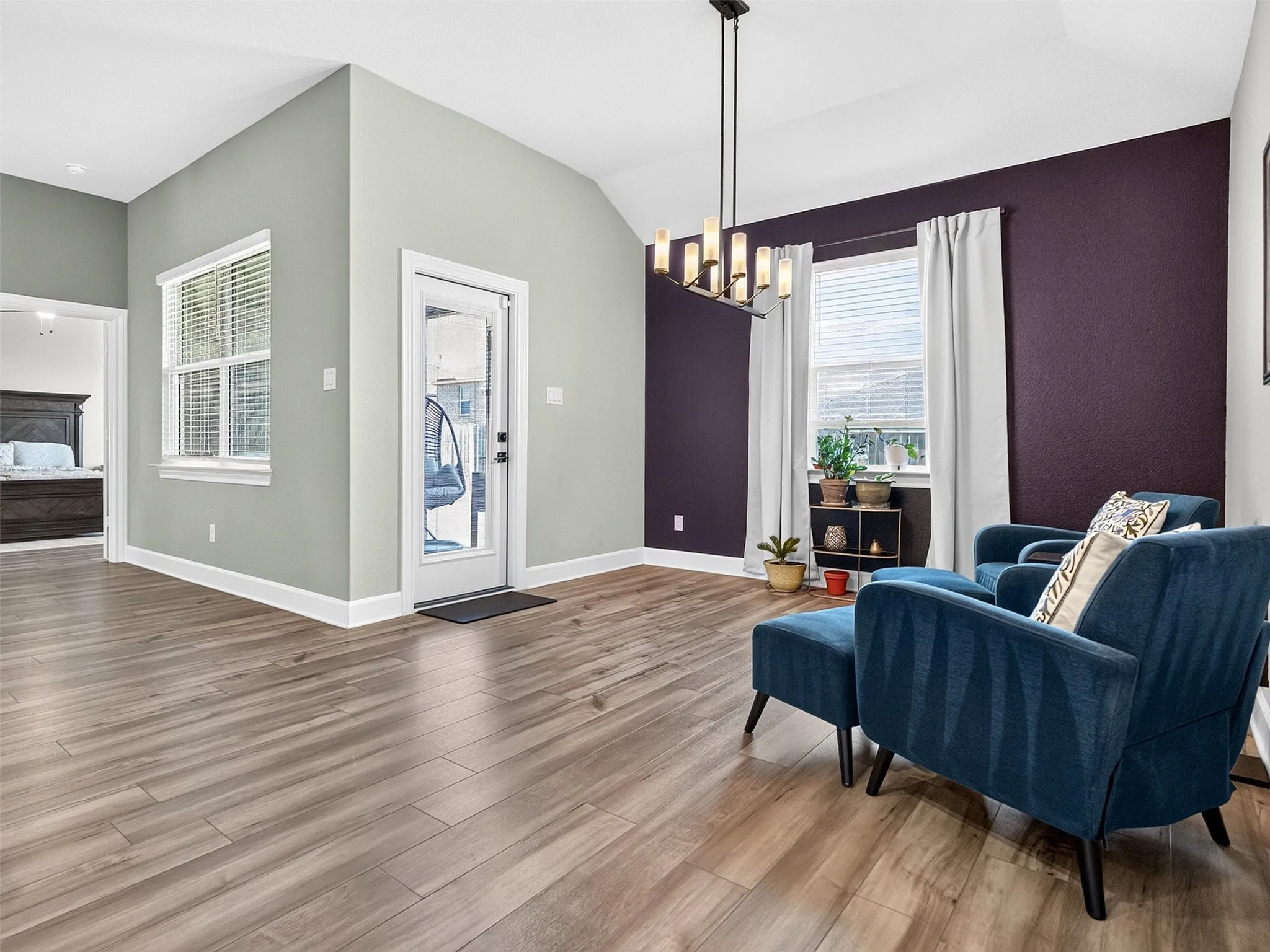 Single Family Residence For Rent in Collin County , 2008 Meadow Drive, Anna, Texas 75409, 4 Bedroom, 2 Bathroom, 2 Garage spaces, 2,025 Sqft, built in 2022, mls#21390745, Real Estate Agent in Anna, Homes For Rent in Collin county, Homes For Rent in Anna, Realtor in Anna Texas, Real Estate Brokerage Independent Realty Texas, Luminita Cordes Realtor