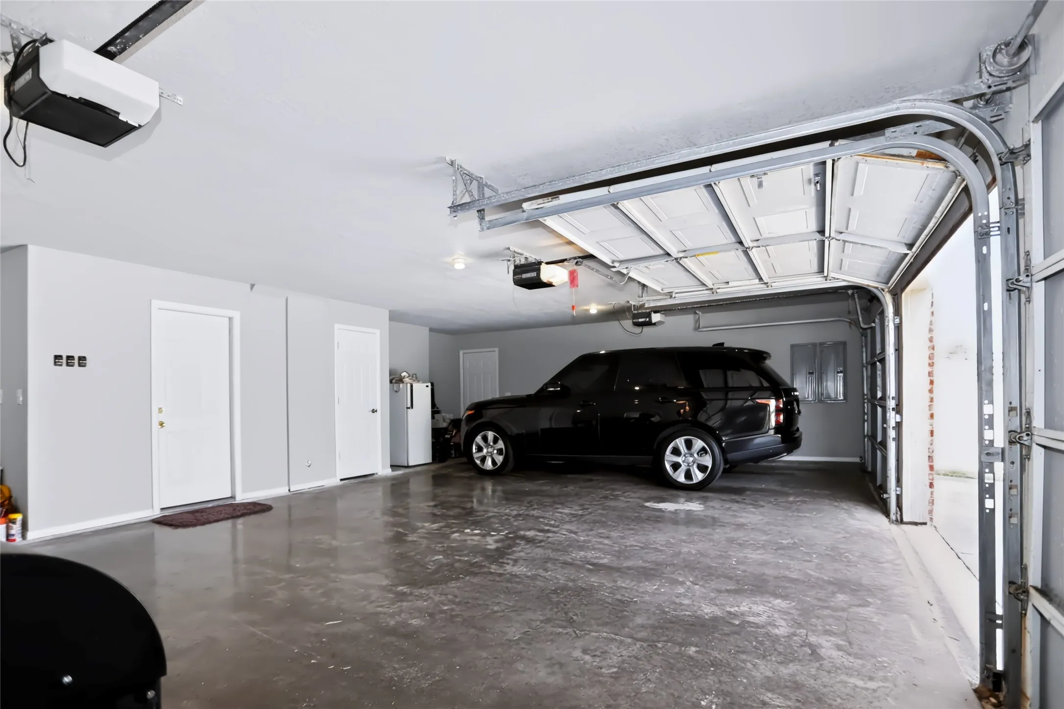 Single Family Residence For Sale in Parker County , 170 Park Place Circle, Cresson, Texas 76035, 4 Bedroom, 3 Bathroom, 3 Garage spaces, 3,327 Sqft, built in 2002, mls#21390966, Real Estate Agent in Cresson, Homes For Sale in Parker county, Homes For Sale in Cresson, Realtor in Cresson Texas, Real Estate Brokerage Independent Realty Texas, Luminita Cordes Realtor
