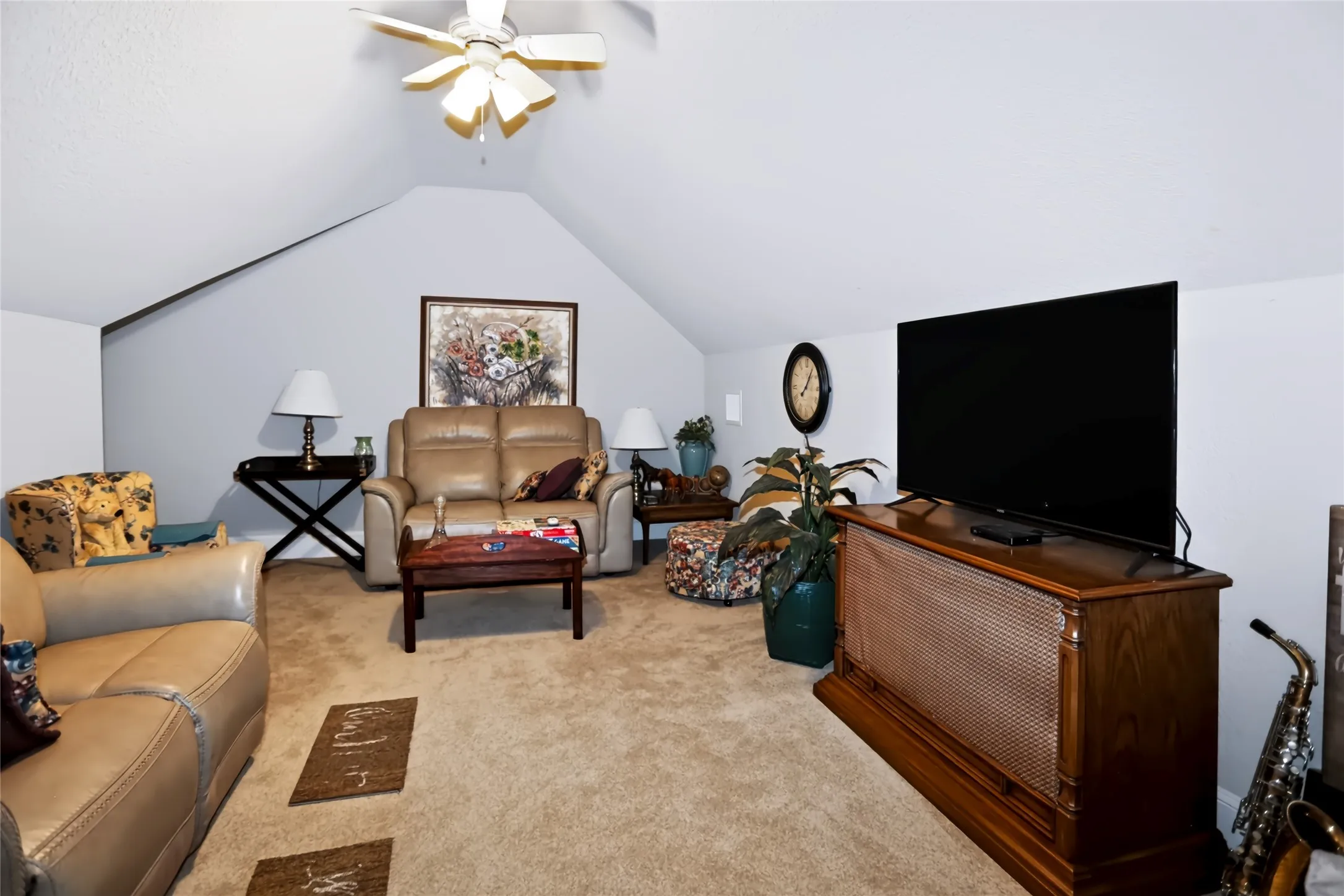 Single Family Residence For Sale in Parker County , 170 Park Place Circle, Cresson, Texas 76035, 4 Bedroom, 3 Bathroom, 3 Garage spaces, 3,327 Sqft, built in 2002, mls#21390966, Real Estate Agent in Cresson, Homes For Sale in Parker county, Homes For Sale in Cresson, Realtor in Cresson Texas, Real Estate Brokerage Independent Realty Texas, Luminita Cordes Realtor