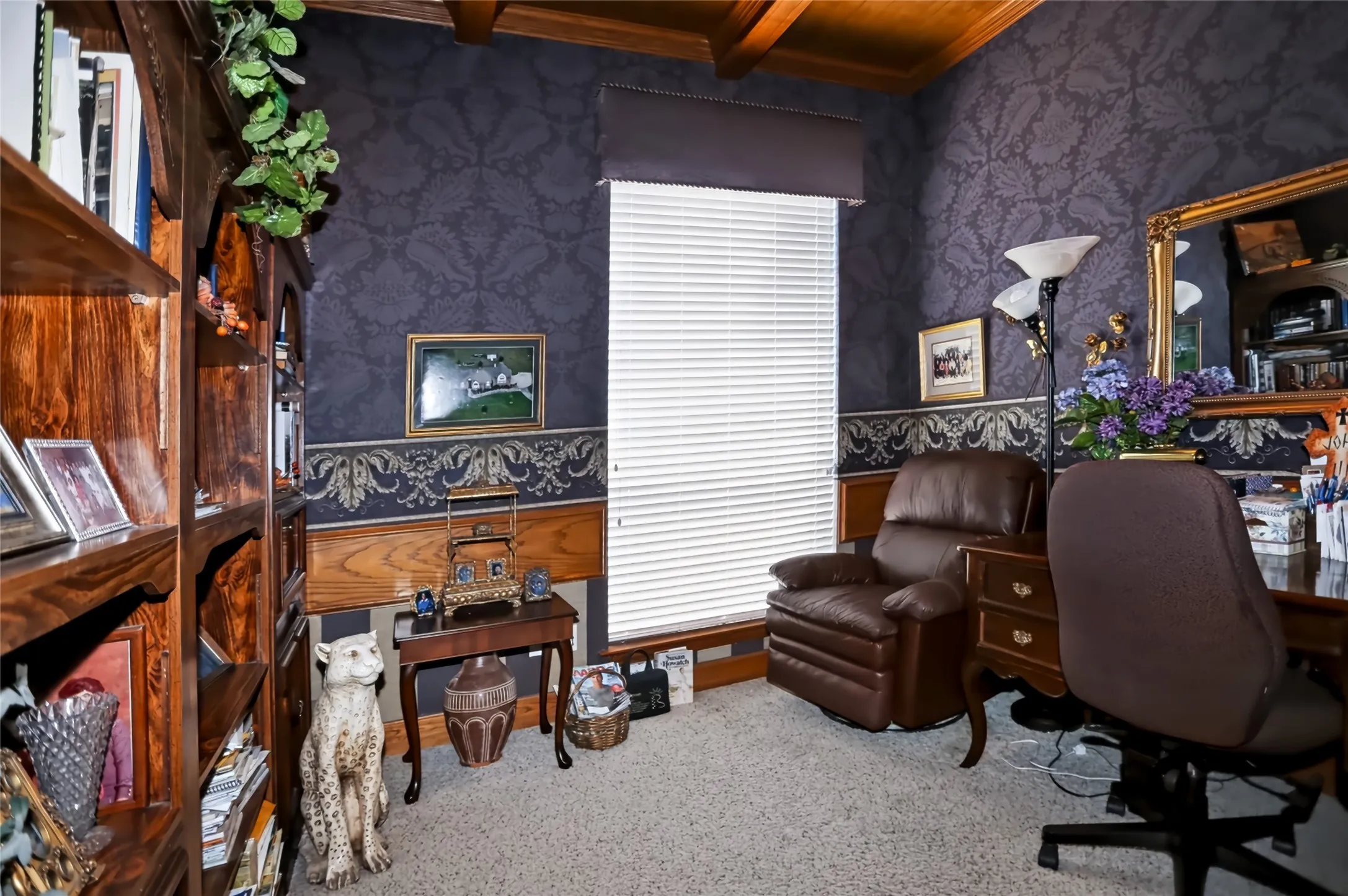 Single Family Residence For Sale in Parker County , 170 Park Place Circle, Cresson, Texas 76035, 4 Bedroom, 3 Bathroom, 3 Garage spaces, 3,327 Sqft, built in 2002, mls#21390966, Real Estate Agent in Cresson, Homes For Sale in Parker county, Homes For Sale in Cresson, Realtor in Cresson Texas, Real Estate Brokerage Independent Realty Texas, Luminita Cordes Realtor