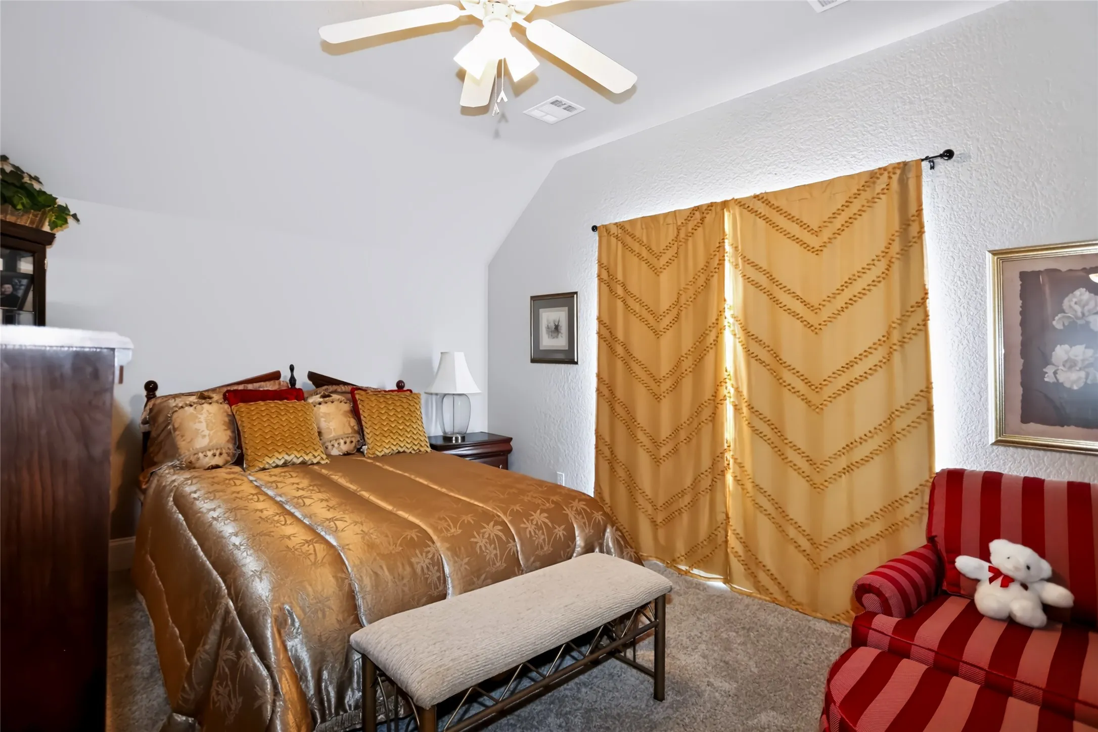 Single Family Residence For Sale in Parker County , 170 Park Place Circle, Cresson, Texas 76035, 4 Bedroom, 3 Bathroom, 3 Garage spaces, 3,327 Sqft, built in 2002, mls#21390966, Real Estate Agent in Cresson, Homes For Sale in Parker county, Homes For Sale in Cresson, Realtor in Cresson Texas, Real Estate Brokerage Independent Realty Texas, Luminita Cordes Realtor