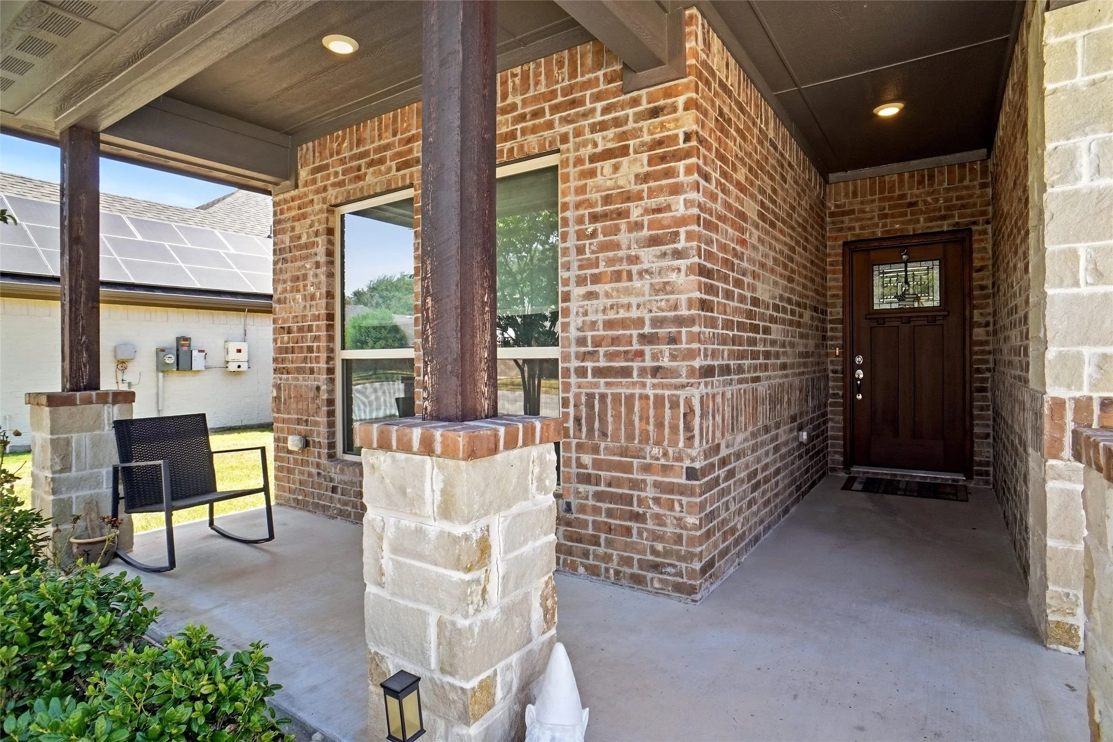 Front Porch and Entrance
