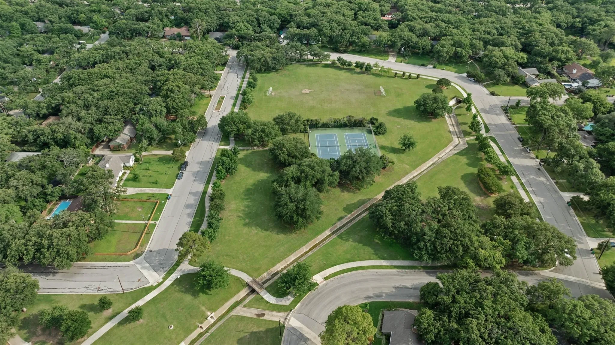 Nearby Nette Schultz Park with walking trails connecting it to Avondale Park, tennis & Picklball courts, a soccer field and playground.
