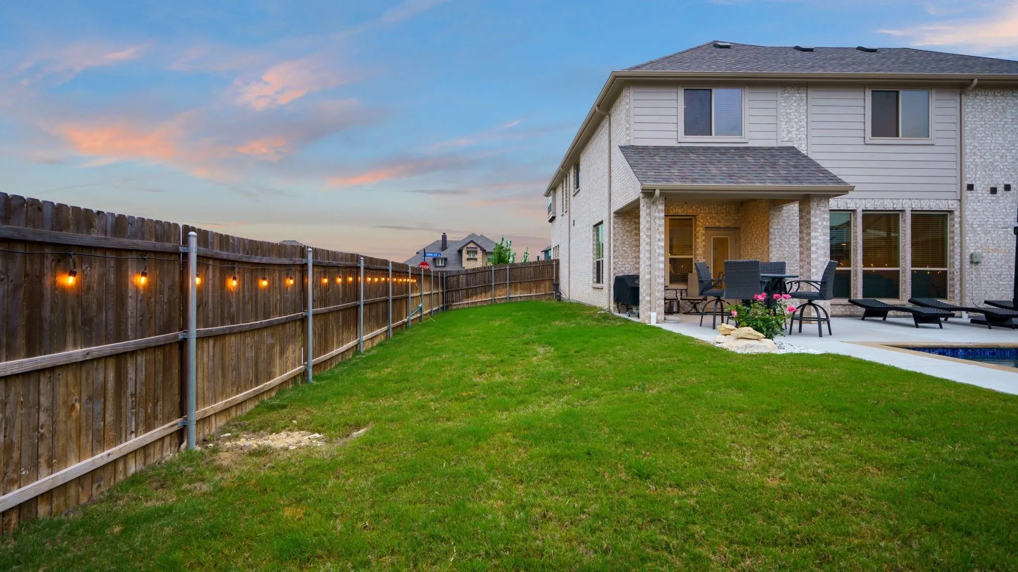 Single Family Residence For Rent in Ellis County , 2613 Turning Leaf Lane, Midlothian, Texas 76065, 4 Bedroom, 3 Bathroom, 2 Garage spaces, 2,892 Sqft, built in 2021, mls#21390848, Real Estate Agent in Midlothian, Homes For Rent in Ellis county, Homes For Rent in Midlothian, Realtor in Midlothian Texas, Real Estate Brokerage Independent Realty Texas, Luminita Cordes Realtor