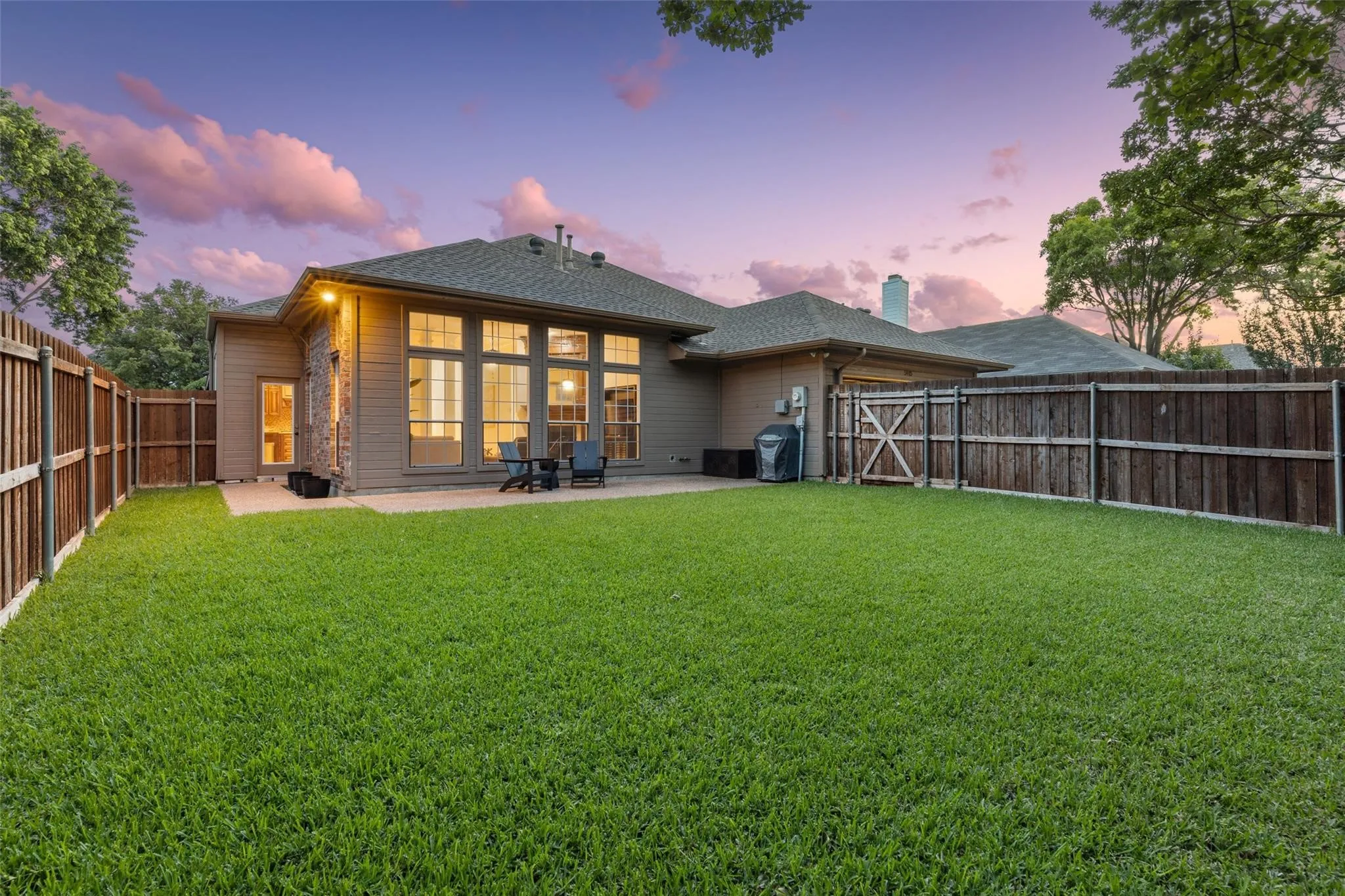 Single Family Residence For Rent in Collin County , 5915 Willow Wood Lane, Dallas, Texas 75252, 3 Bedroom, 3 Bathroom, 2 Garage spaces, 2,297 Sqft, built in 1995, mls#21389736, Real Estate Agent in Dallas, Homes For Rent in Collin county, Homes For Rent in Dallas, Realtor in Dallas Texas, Real Estate Brokerage Independent Realty Texas, Luminita Cordes Realtor