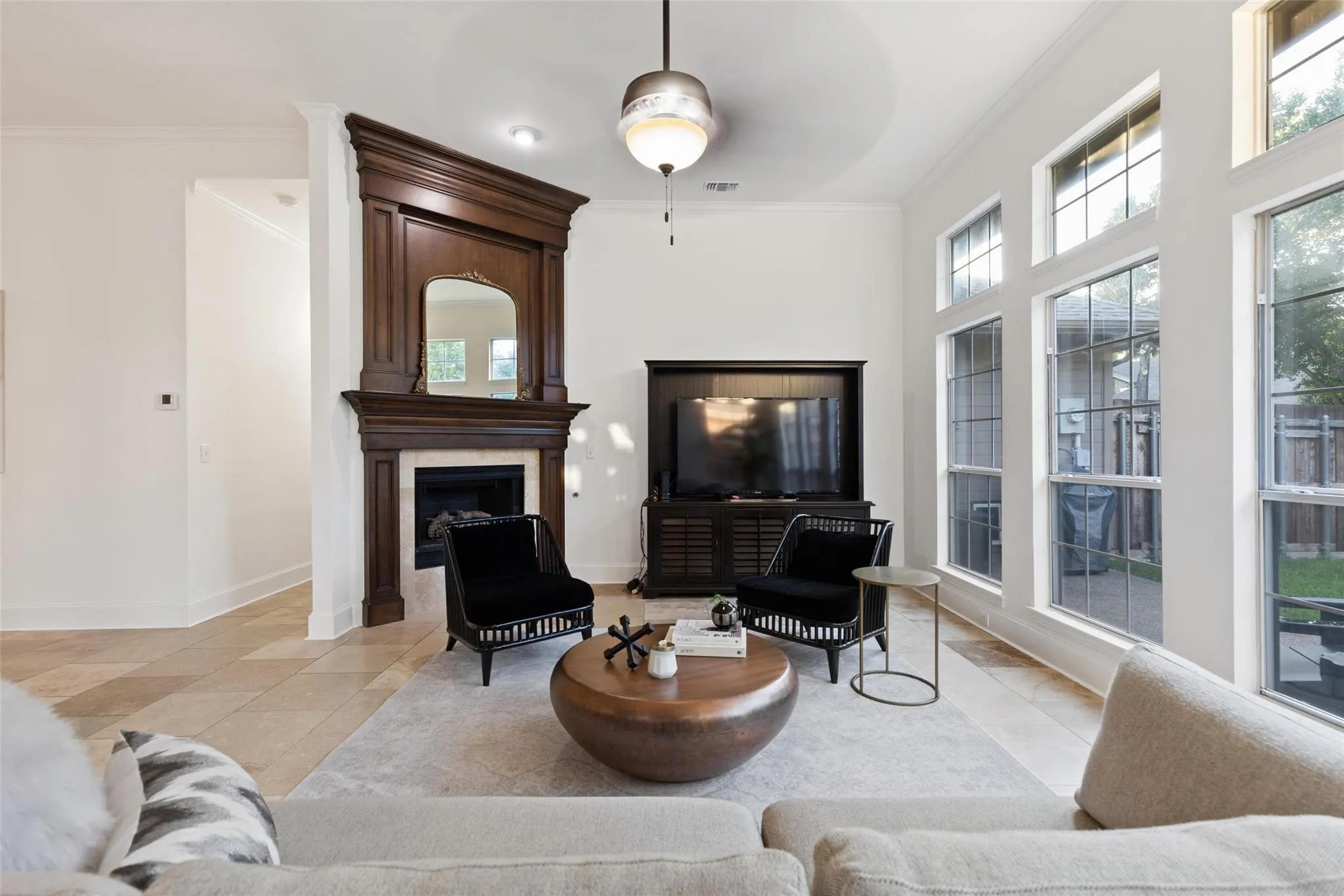 Single Family Residence For Rent in Collin County , 5915 Willow Wood Lane, Dallas, Texas 75252, 3 Bedroom, 3 Bathroom, 2 Garage spaces, 2,297 Sqft, built in 1995, mls#21389736, Real Estate Agent in Dallas, Homes For Rent in Collin county, Homes For Rent in Dallas, Realtor in Dallas Texas, Real Estate Brokerage Independent Realty Texas, Luminita Cordes Realtor