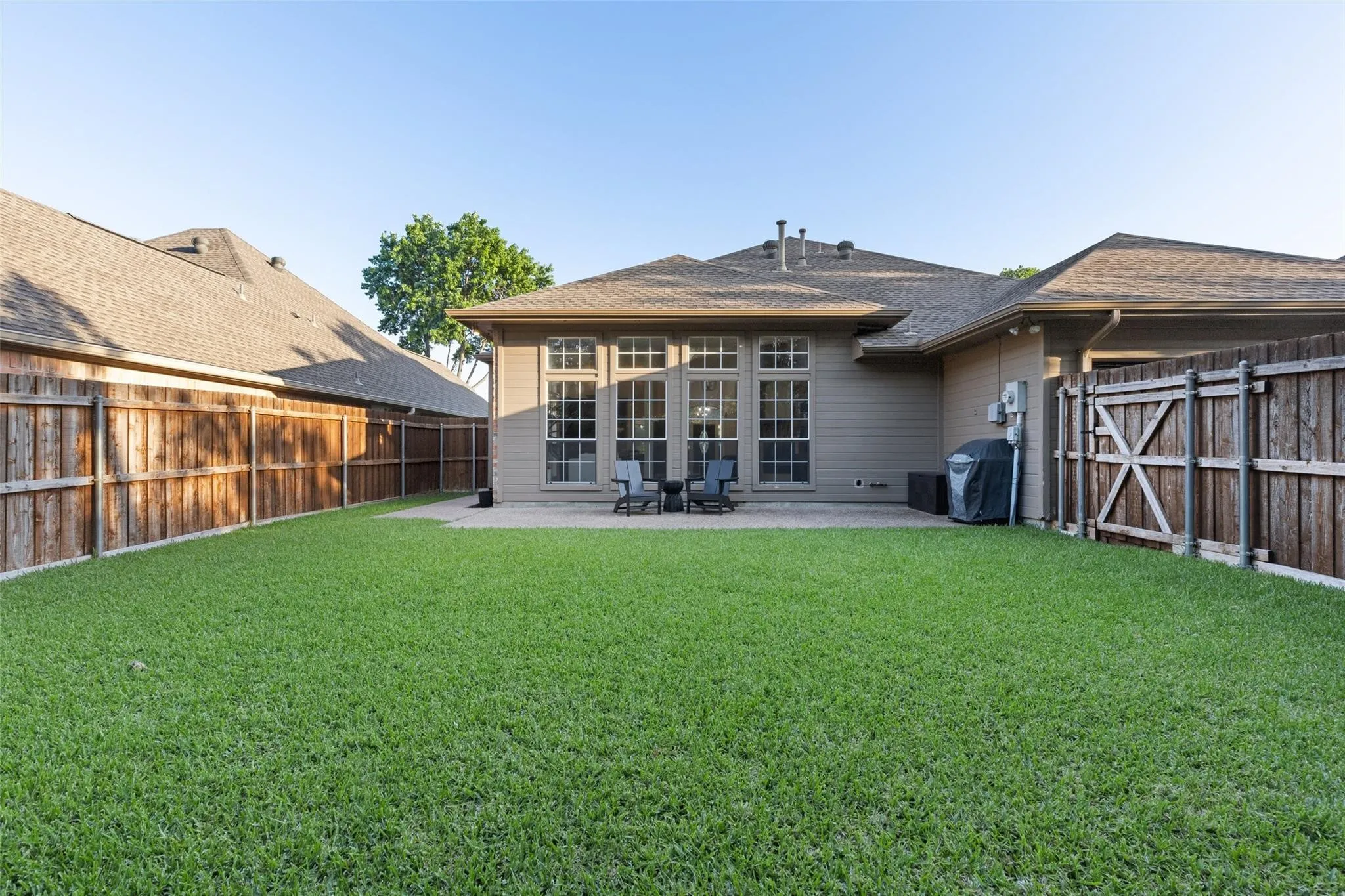 Single Family Residence For Rent in Collin County , 5915 Willow Wood Lane, Dallas, Texas 75252, 3 Bedroom, 3 Bathroom, 2 Garage spaces, 2,297 Sqft, built in 1995, mls#21389736, Real Estate Agent in Dallas, Homes For Rent in Collin county, Homes For Rent in Dallas, Realtor in Dallas Texas, Real Estate Brokerage Independent Realty Texas, Luminita Cordes Realtor