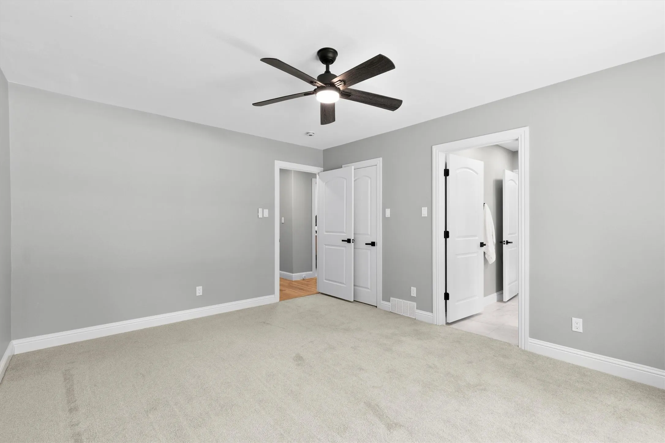 Single Family Residence For Rent in Dallas County , 11752 Valleydale Drive, Dallas, Texas 75230, 6 Bedroom, 5 Bathroom, 2 Garage spaces, 5,271 Sqft, built in 1956, mls#21390982, Real Estate Agent in Dallas, Homes For Rent in Dallas county, Homes For Rent in Dallas, Realtor in Dallas Texas, Real Estate Brokerage Independent Realty Texas, Luminita Cordes Realtor