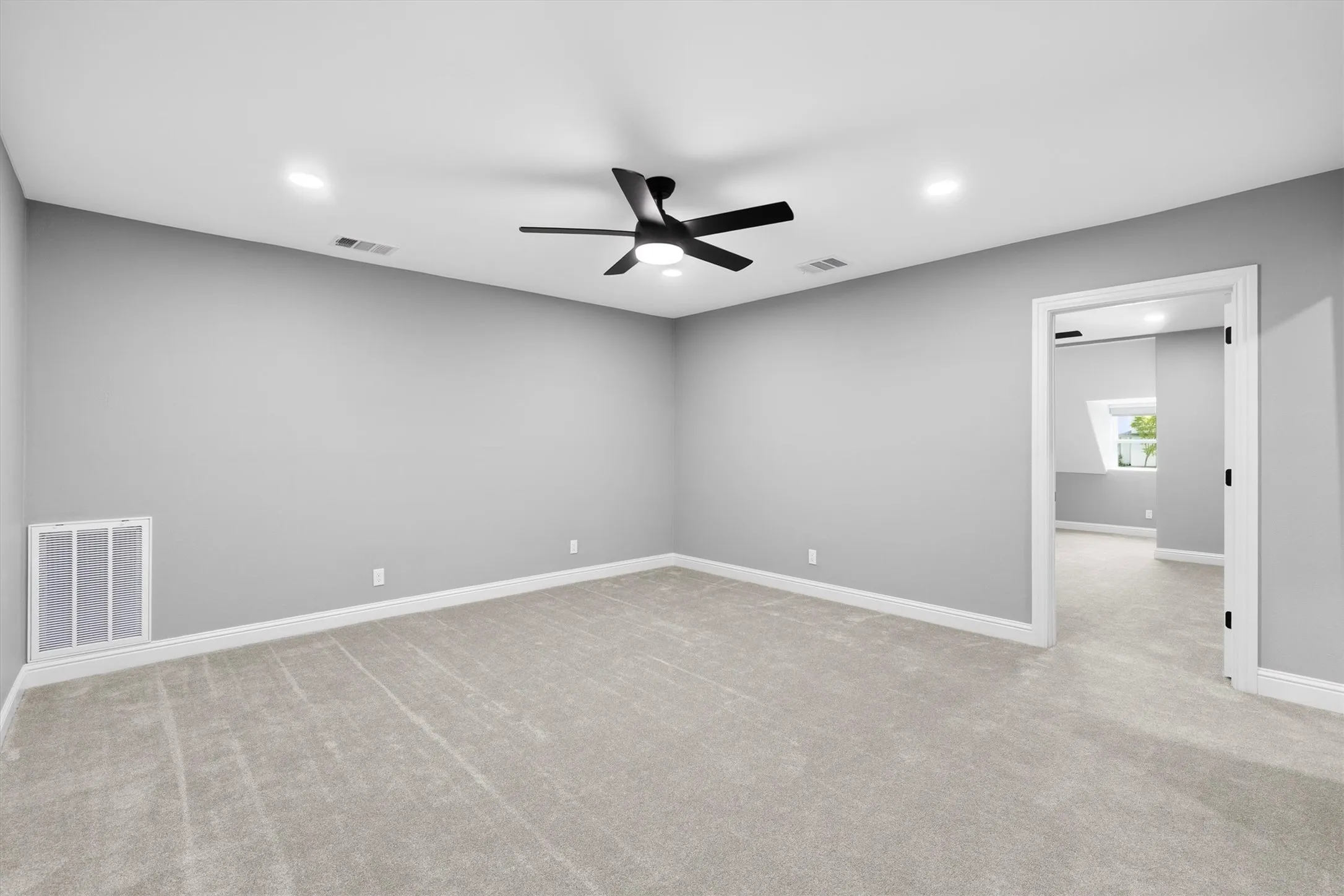 Single Family Residence For Rent in Dallas County , 11752 Valleydale Drive, Dallas, Texas 75230, 6 Bedroom, 5 Bathroom, 2 Garage spaces, 5,271 Sqft, built in 1956, mls#21390982, Real Estate Agent in Dallas, Homes For Rent in Dallas county, Homes For Rent in Dallas, Realtor in Dallas Texas, Real Estate Brokerage Independent Realty Texas, Luminita Cordes Realtor
