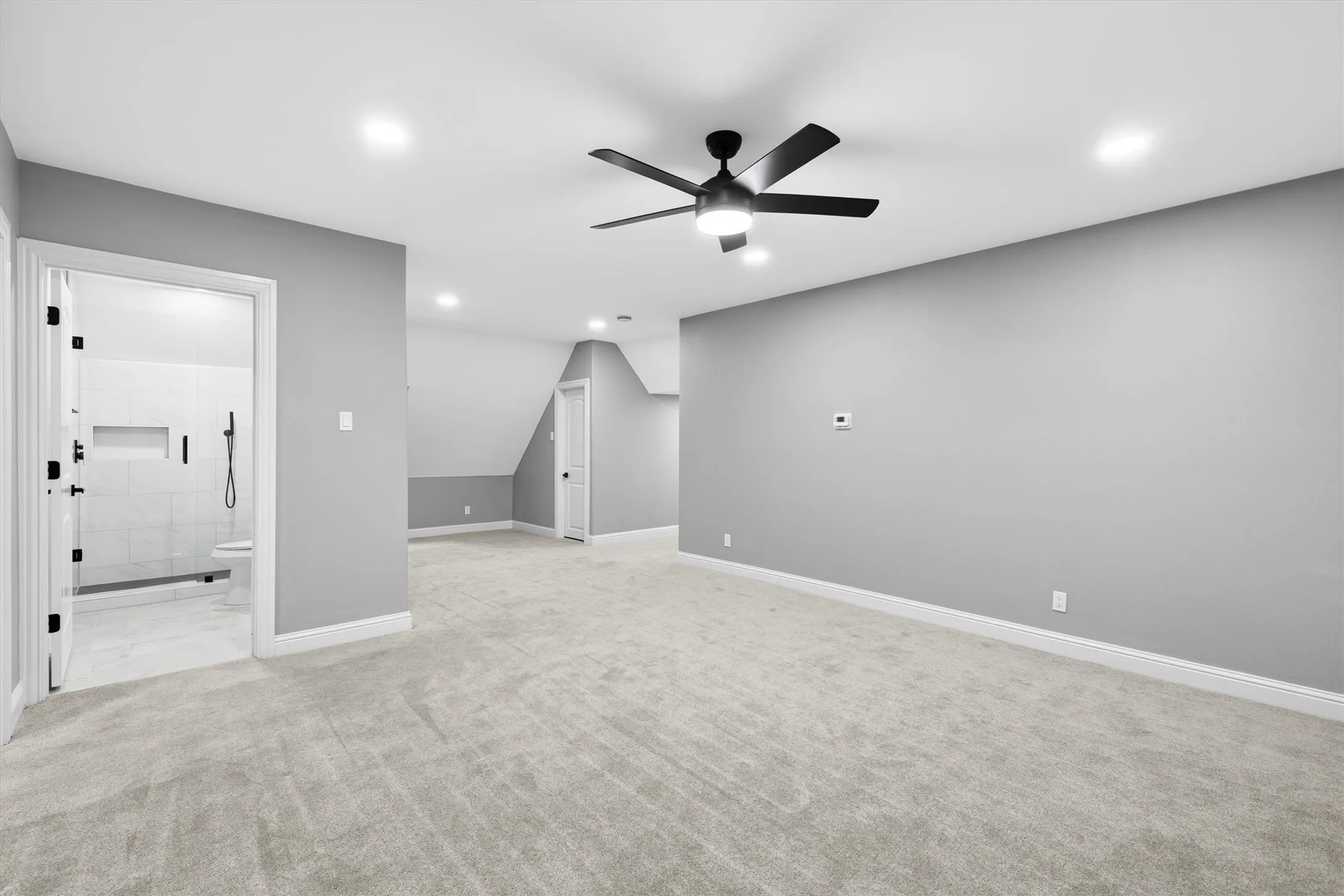 Single Family Residence For Rent in Dallas County , 11752 Valleydale Drive, Dallas, Texas 75230, 6 Bedroom, 5 Bathroom, 2 Garage spaces, 5,271 Sqft, built in 1956, mls#21390982, Real Estate Agent in Dallas, Homes For Rent in Dallas county, Homes For Rent in Dallas, Realtor in Dallas Texas, Real Estate Brokerage Independent Realty Texas, Luminita Cordes Realtor