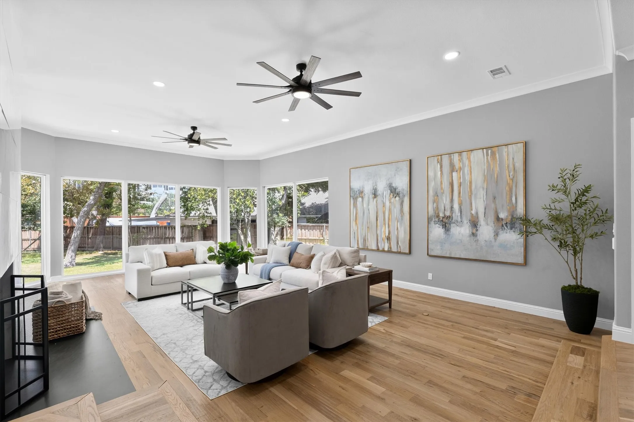 Single Family Residence For Rent in Dallas County , 11752 Valleydale Drive, Dallas, Texas 75230, 6 Bedroom, 5 Bathroom, 2 Garage spaces, 5,271 Sqft, built in 1956, mls#21390982, Real Estate Agent in Dallas, Homes For Rent in Dallas county, Homes For Rent in Dallas, Realtor in Dallas Texas, Real Estate Brokerage Independent Realty Texas, Luminita Cordes Realtor
