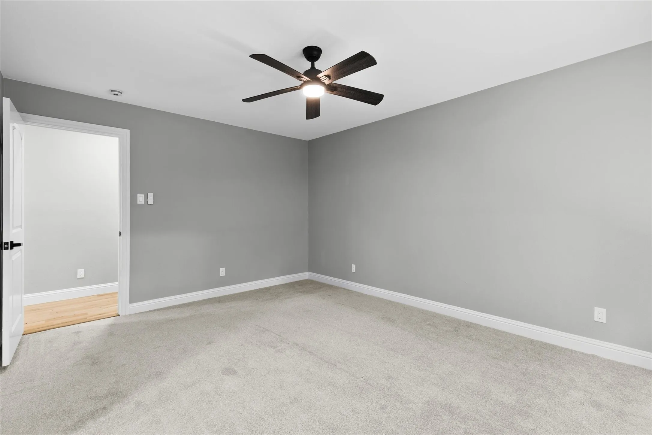 Single Family Residence For Rent in Dallas County , 11752 Valleydale Drive, Dallas, Texas 75230, 6 Bedroom, 5 Bathroom, 2 Garage spaces, 5,271 Sqft, built in 1956, mls#21390982, Real Estate Agent in Dallas, Homes For Rent in Dallas county, Homes For Rent in Dallas, Realtor in Dallas Texas, Real Estate Brokerage Independent Realty Texas, Luminita Cordes Realtor