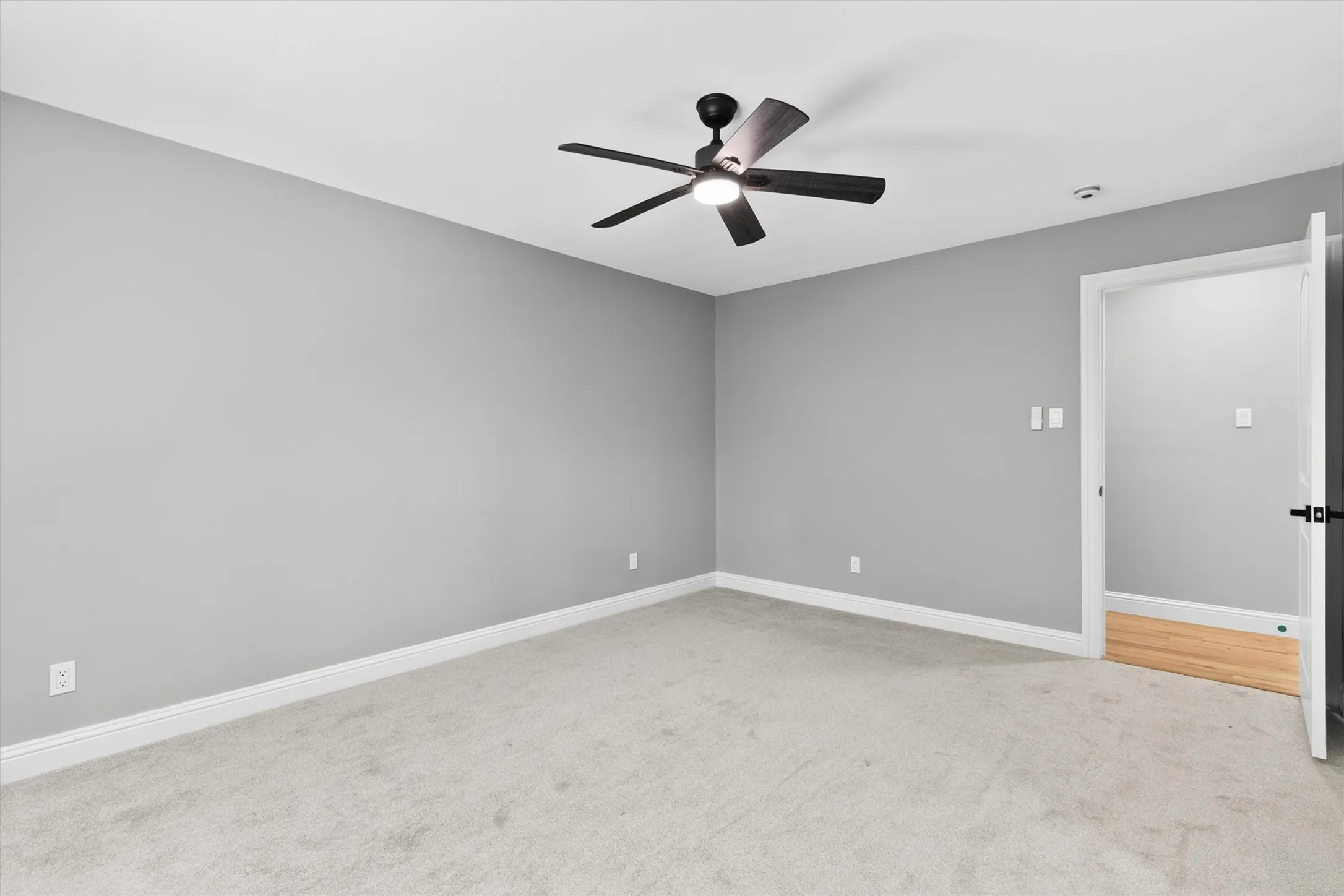 Single Family Residence For Rent in Dallas County , 11752 Valleydale Drive, Dallas, Texas 75230, 6 Bedroom, 5 Bathroom, 2 Garage spaces, 5,271 Sqft, built in 1956, mls#21390982, Real Estate Agent in Dallas, Homes For Rent in Dallas county, Homes For Rent in Dallas, Realtor in Dallas Texas, Real Estate Brokerage Independent Realty Texas, Luminita Cordes Realtor