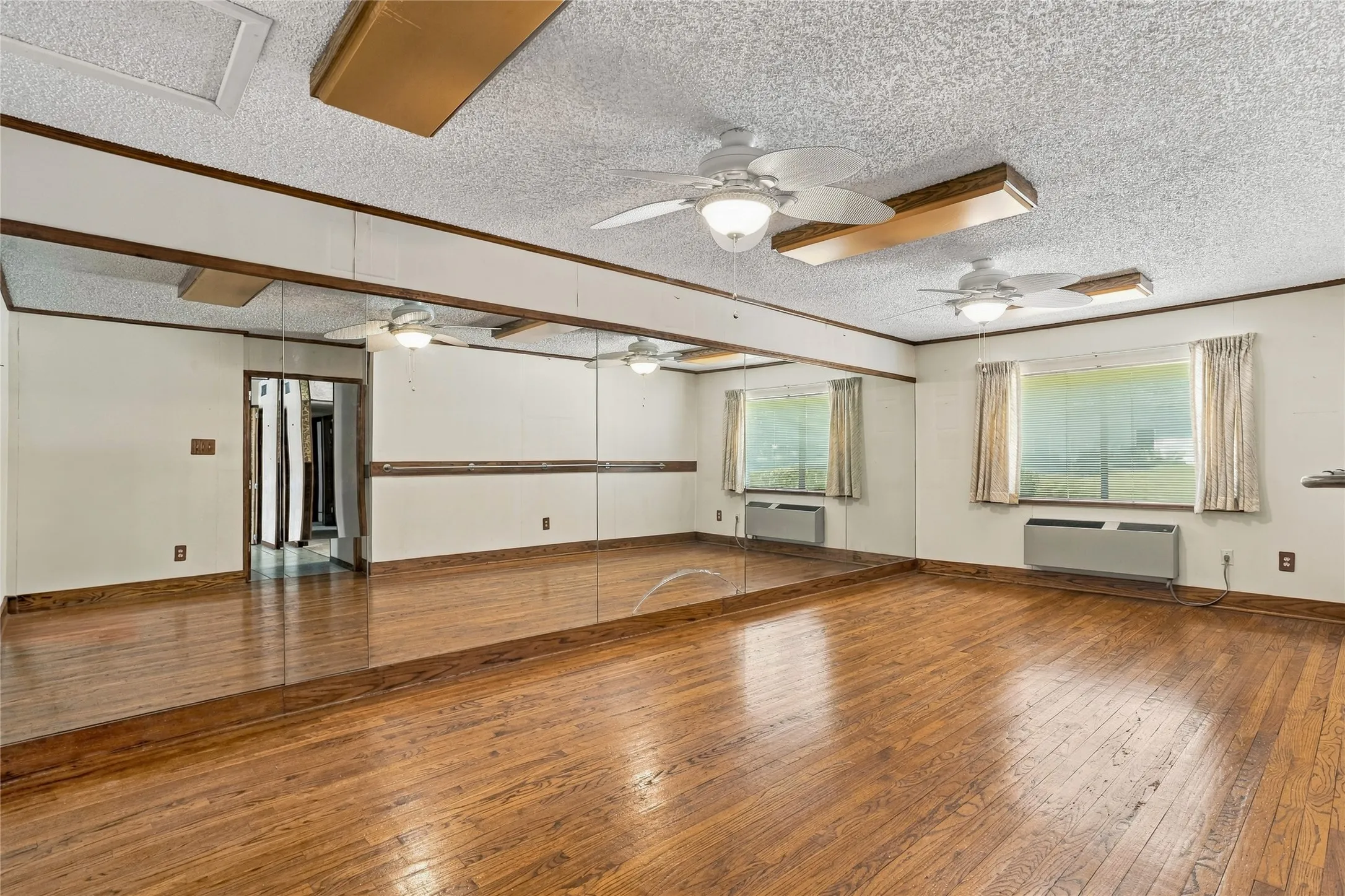 Converted Garage - Flex Space
