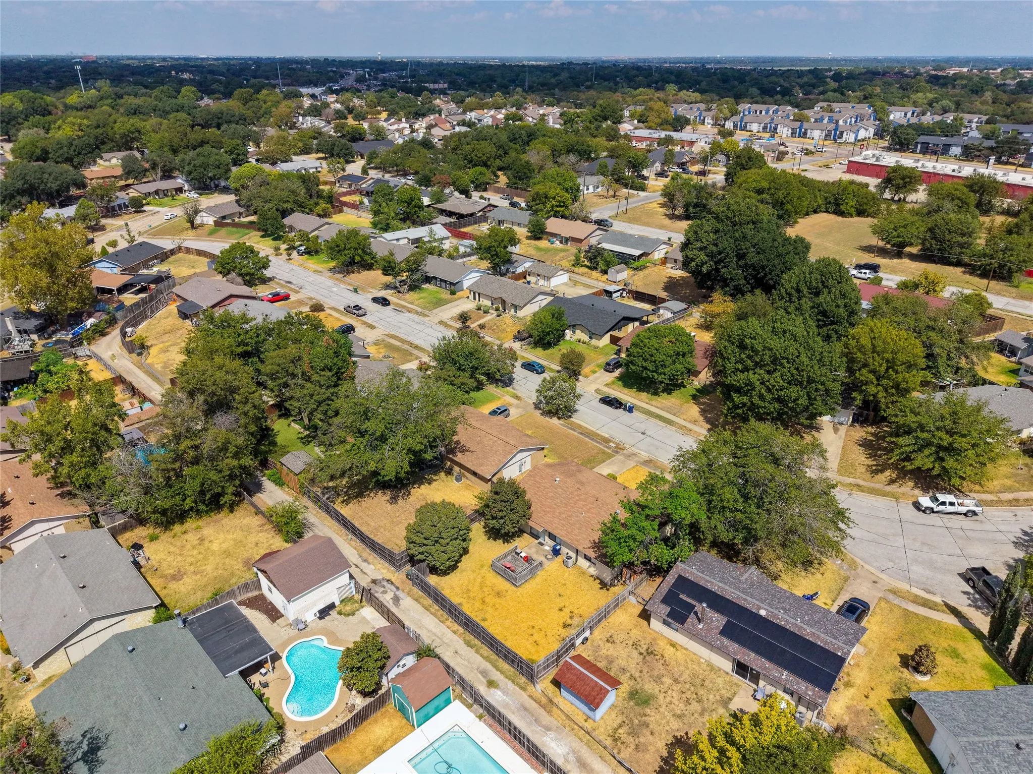 Single Family Residence For Sale in Dallas County , 5434 Laredo Lane, Garland, Texas 75043, 4 Bedroom, 2 Bathroom, Garage spaces, 1,750 Sqft, built in 1971, mls#21390976, Real Estate Agent in Garland, Homes For Sale in Dallas county, Homes For Sale in Garland, Realtor in Garland Texas, Real Estate Brokerage Independent Realty Texas, Luminita Cordes Realtor