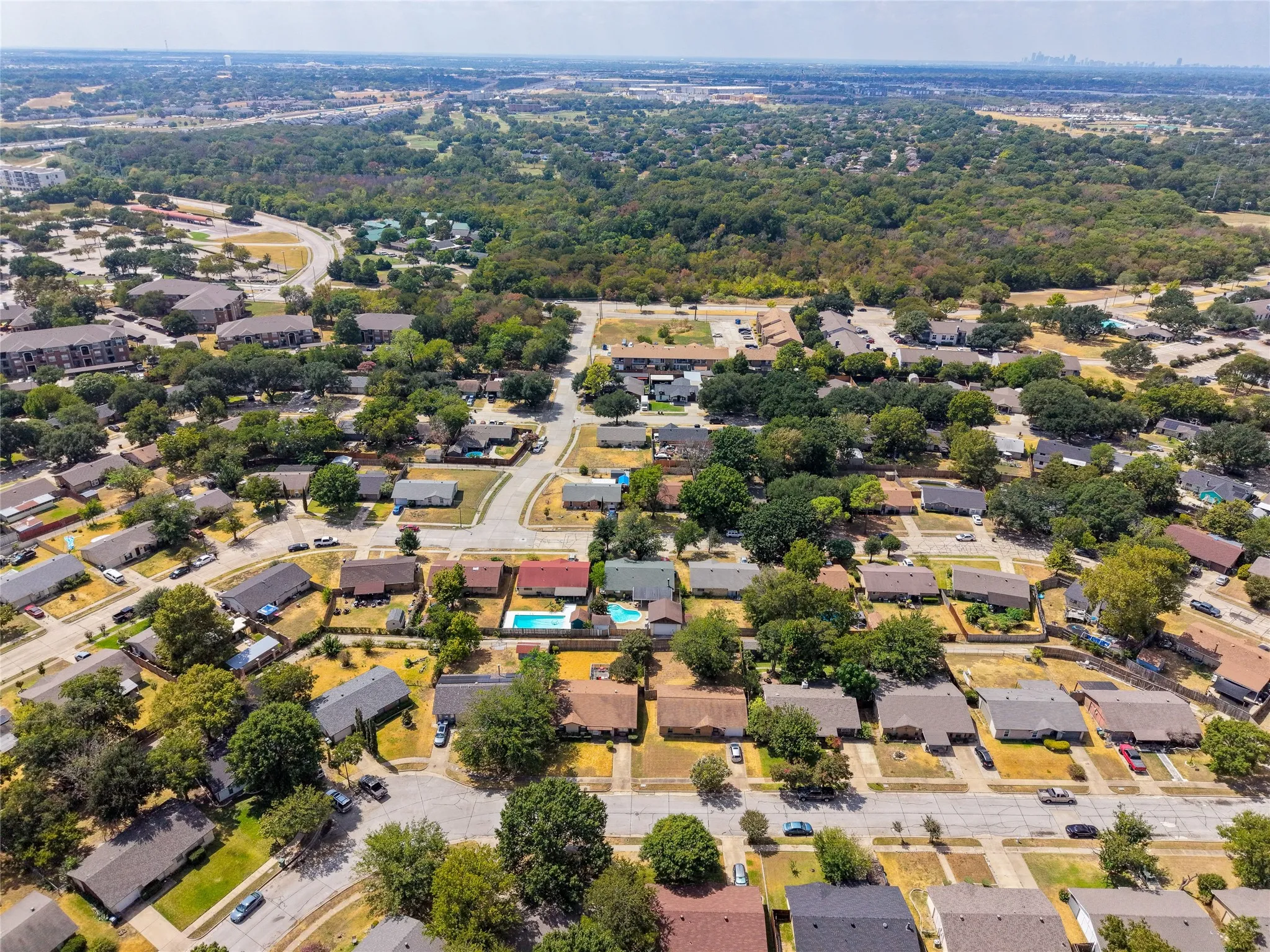 Single Family Residence For Sale in Dallas County , 5434 Laredo Lane, Garland, Texas 75043, 4 Bedroom, 2 Bathroom, Garage spaces, 1,750 Sqft, built in 1971, mls#21390976, Real Estate Agent in Garland, Homes For Sale in Dallas county, Homes For Sale in Garland, Realtor in Garland Texas, Real Estate Brokerage Independent Realty Texas, Luminita Cordes Realtor