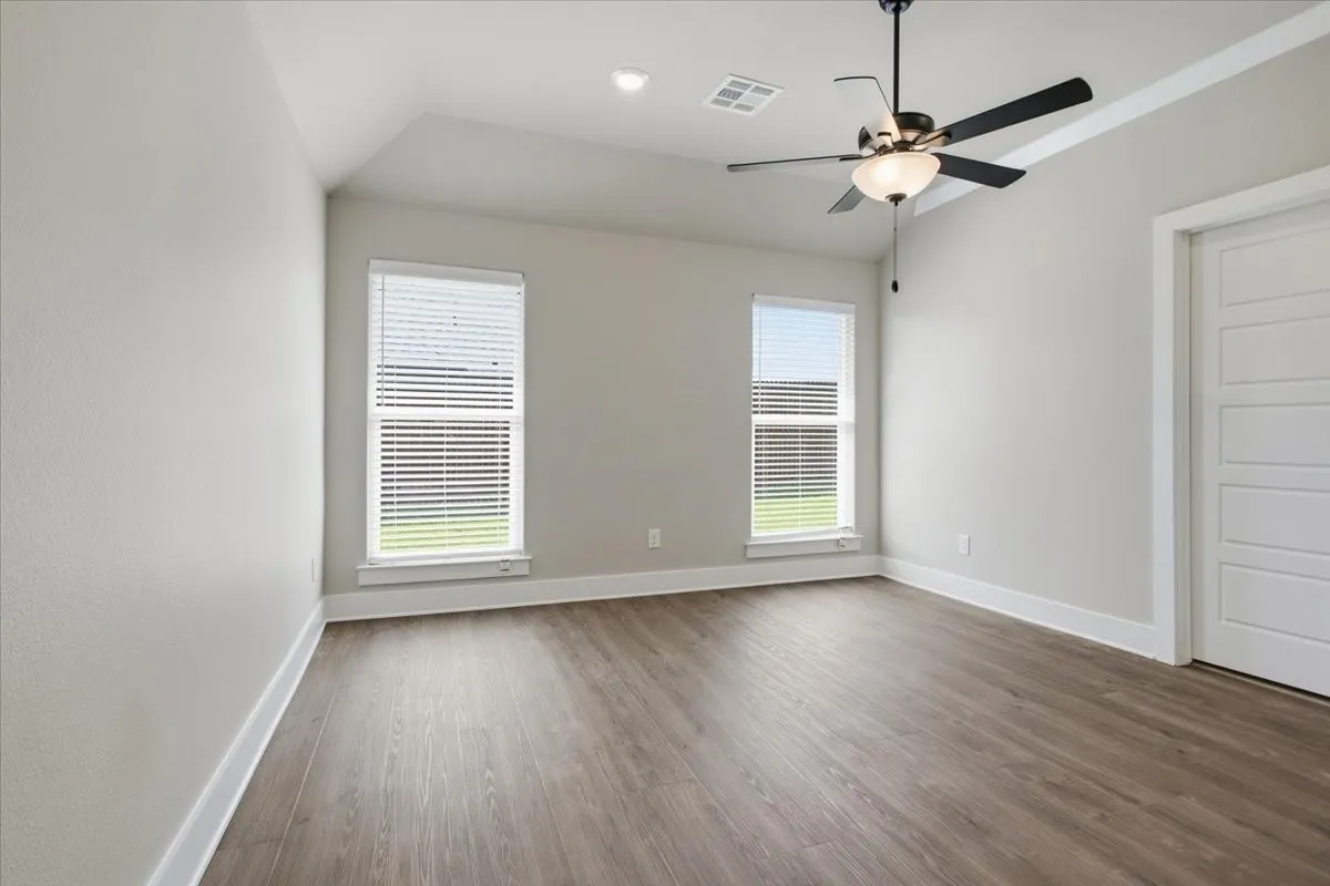 Single Family Residence For Sale in Grayson County , 4218 Hummingbird Drive, Sherman, Texas 75092, 4 Bedroom, 2 Bathroom, 2 Garage spaces, 1,600 Sqft, built in 2026, mls#21390985, Real Estate Agent in Sherman, Homes For Sale in Grayson county, Homes For Sale in Sherman, Realtor in Sherman Texas, Real Estate Brokerage Independent Realty Texas, Luminita Cordes Realtor