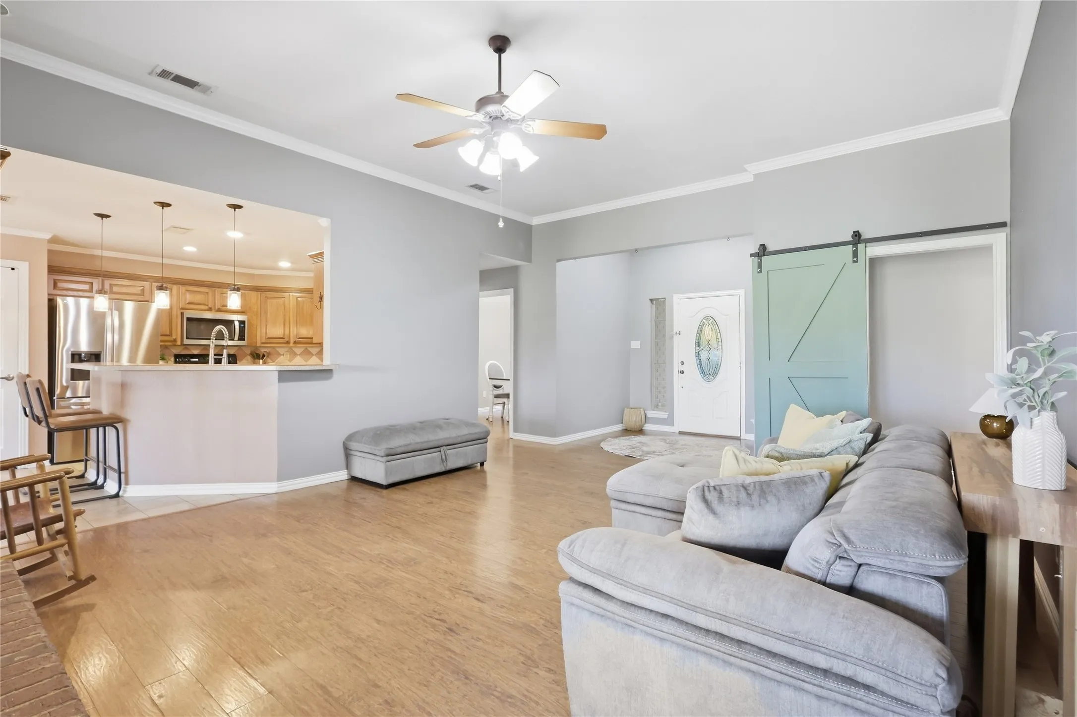 Single Family Residence For Sale in Kaufman County , 11151 County Road 213, Forney, Texas 75126, 4 Bedroom, 2 Bathroom, Garage spaces, 2,308 Sqft, built in 2003, mls#21380729, Real Estate Agent in Forney, Homes For Sale in Kaufman county, Homes For Sale in Forney, Realtor in Forney Texas, Real Estate Brokerage Independent Realty Texas, Luminita Cordes Realtor